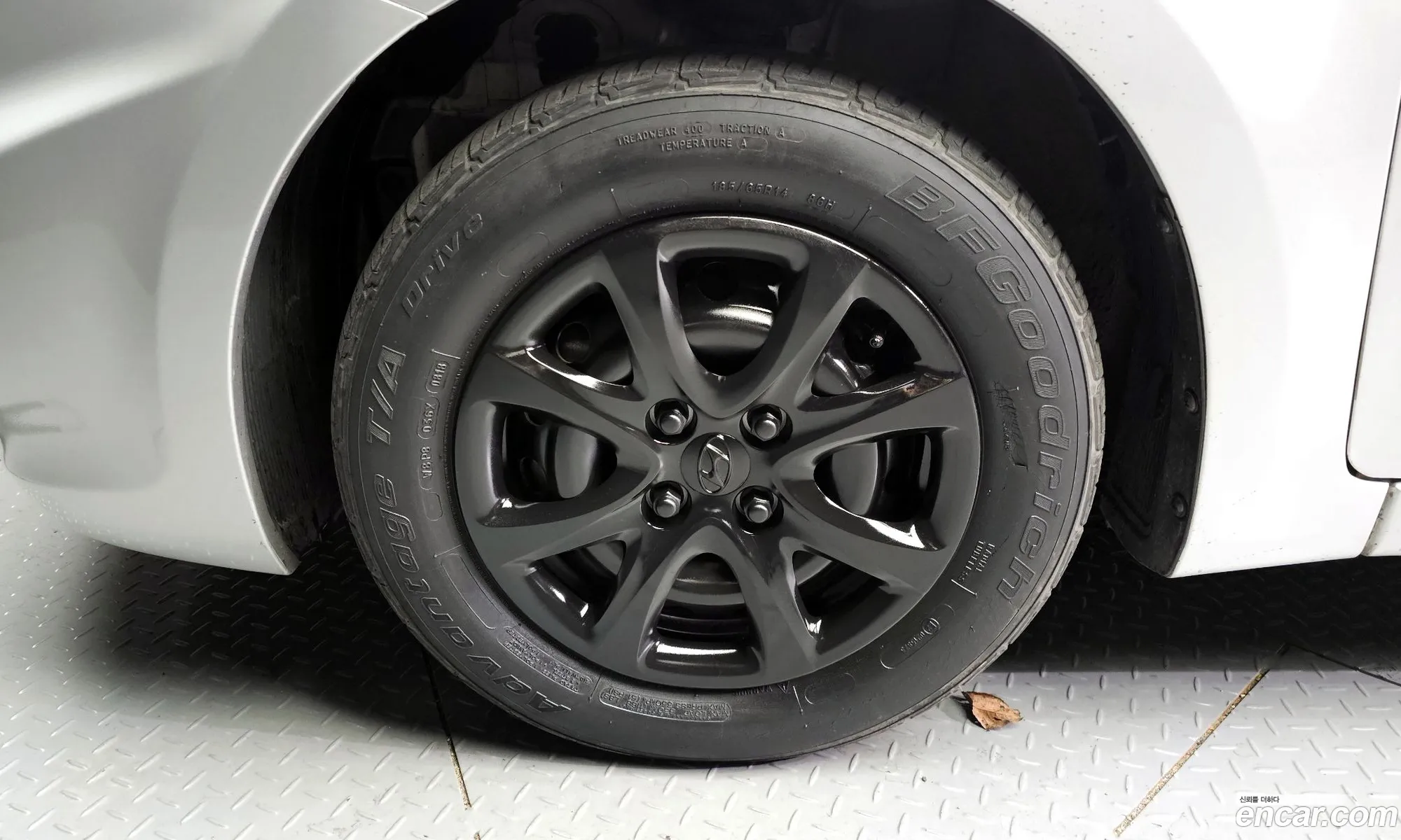 Hyundai Accent New Model 14 Vvt Smart - фотография 14622559