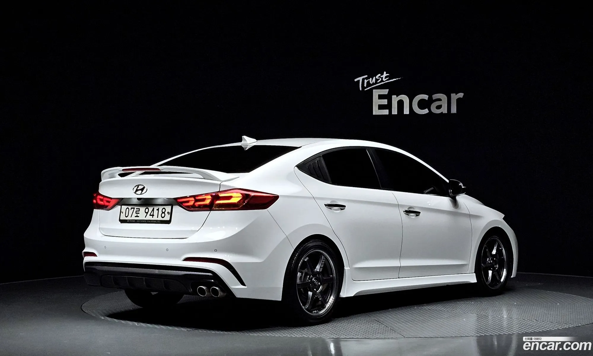 Hyundai Avante Vi 16 Turbo Sport 2017 - фотография 18456739