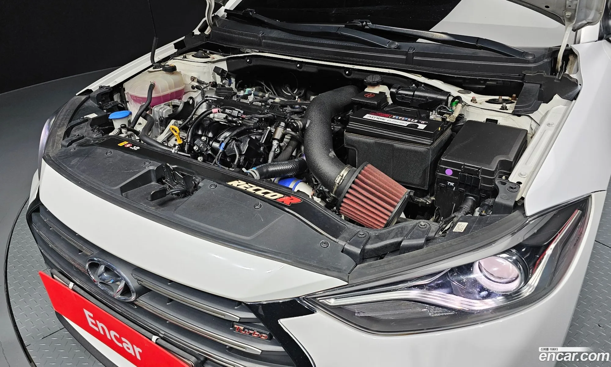 Hyundai Avante Vi 16 Turbo Sport 2017 - фотография 18456743
