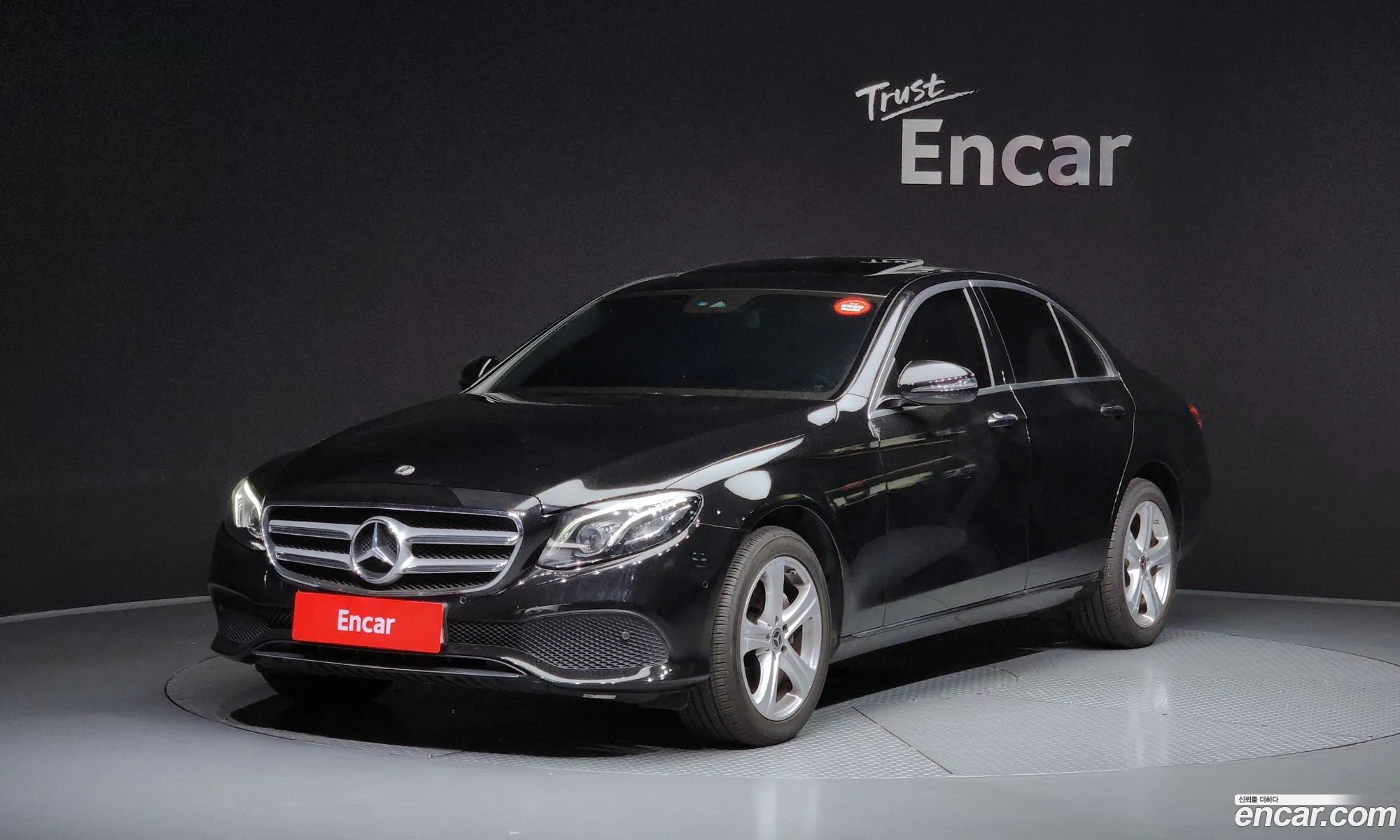Mercedes-Benz E-Klasse V W213 S213 C238 E220D 4Matic Avant Garde 2018 - фотография 12040472