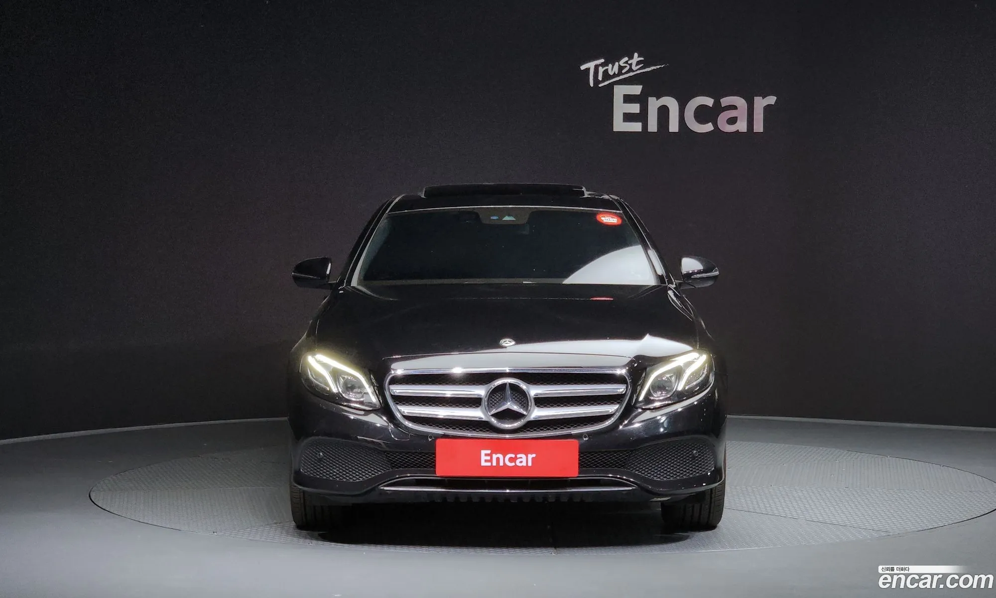 Mercedes-Benz E-Klasse V W213 S213 C238 E220D 4Matic Avant Garde 2018 - фотография 12040474