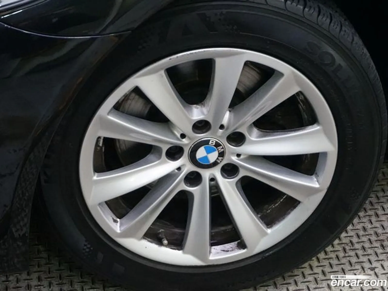 BMW 5Er Vi F10F11F07 520D 2013 - фотография 936365