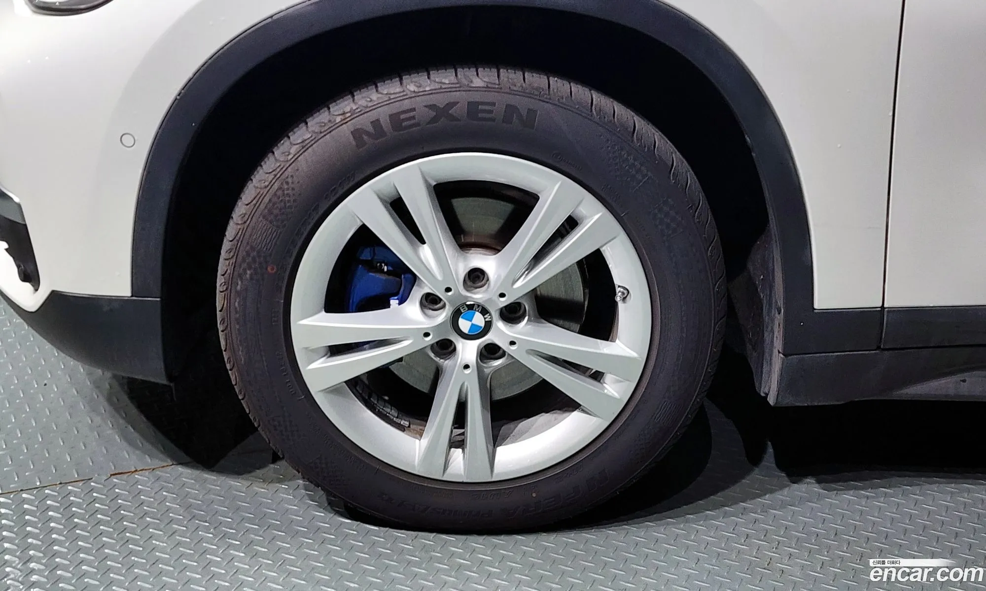 BMW X1 Ii F48 xDrive 18D 2016 - фотография 174960