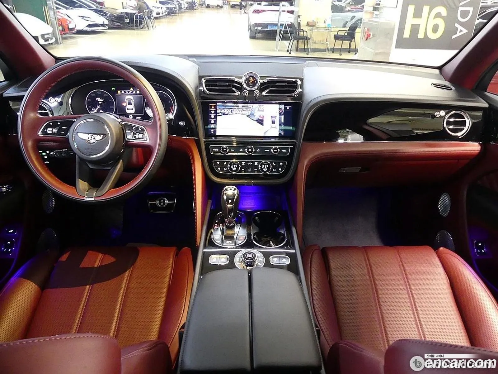 Bentley Bentayga I 40V8 2022 - фотография 14481869