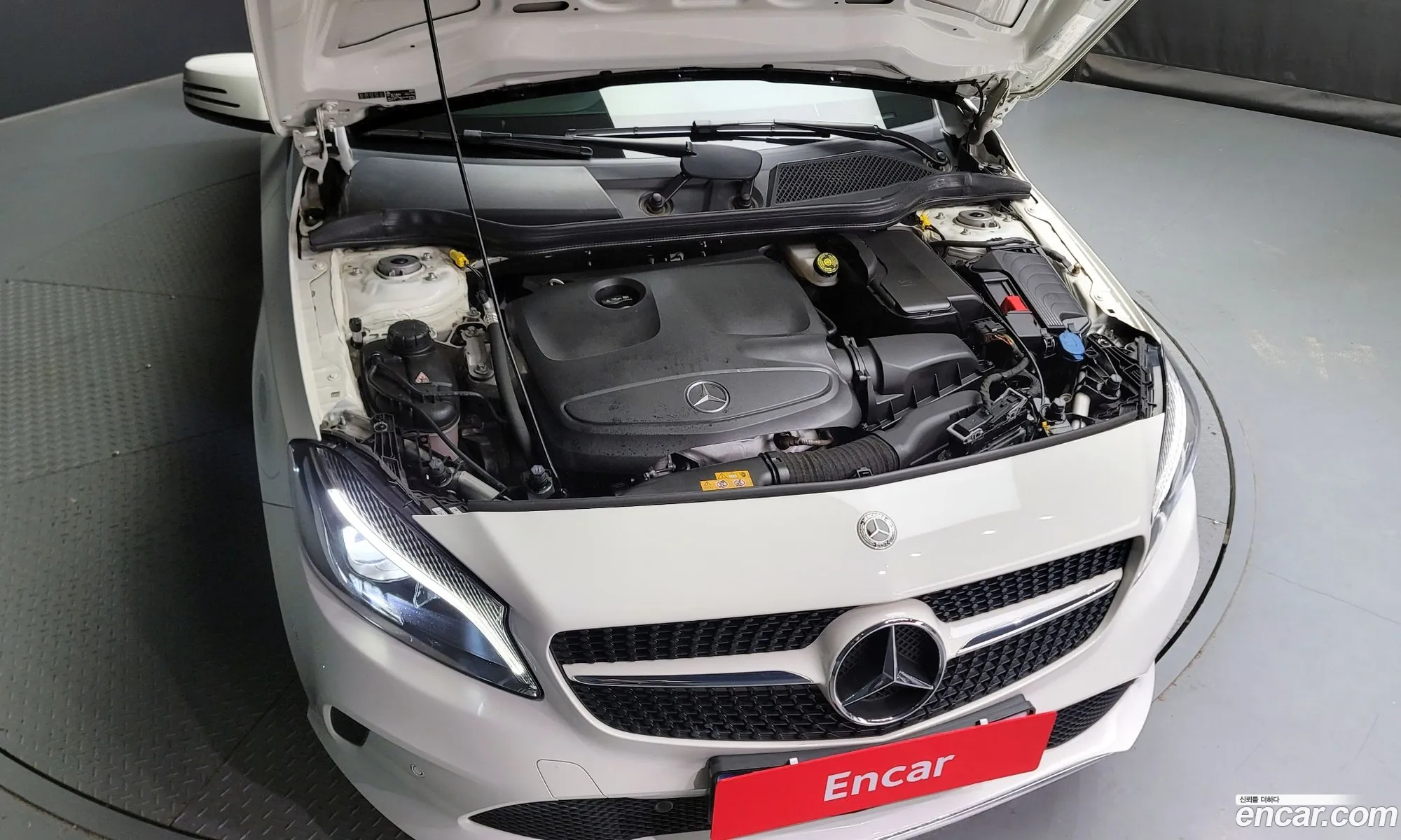 Mercedes-Benz A-Klasse A200 2018 - фотография 12518539
