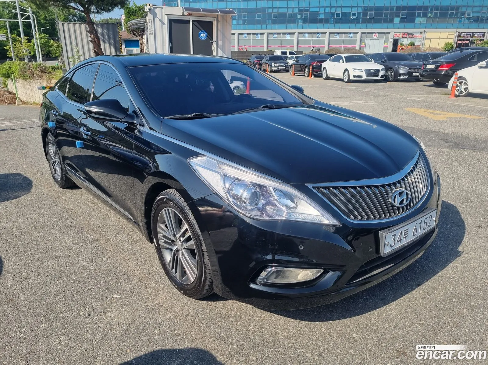 Hyundai Grandeur V Hg240 Modern 2014 - фотография 14444578