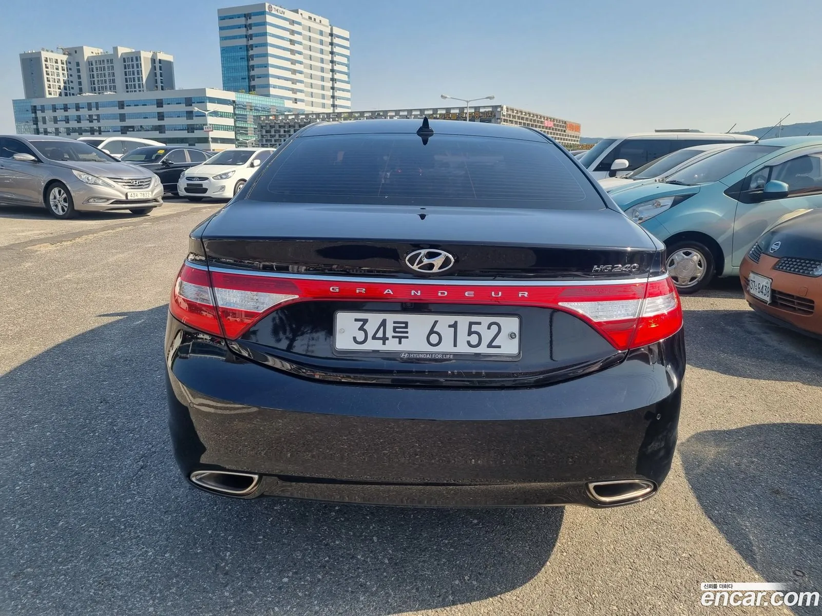 Hyundai Grandeur V Hg240 Modern 2014 - фотография 14444583