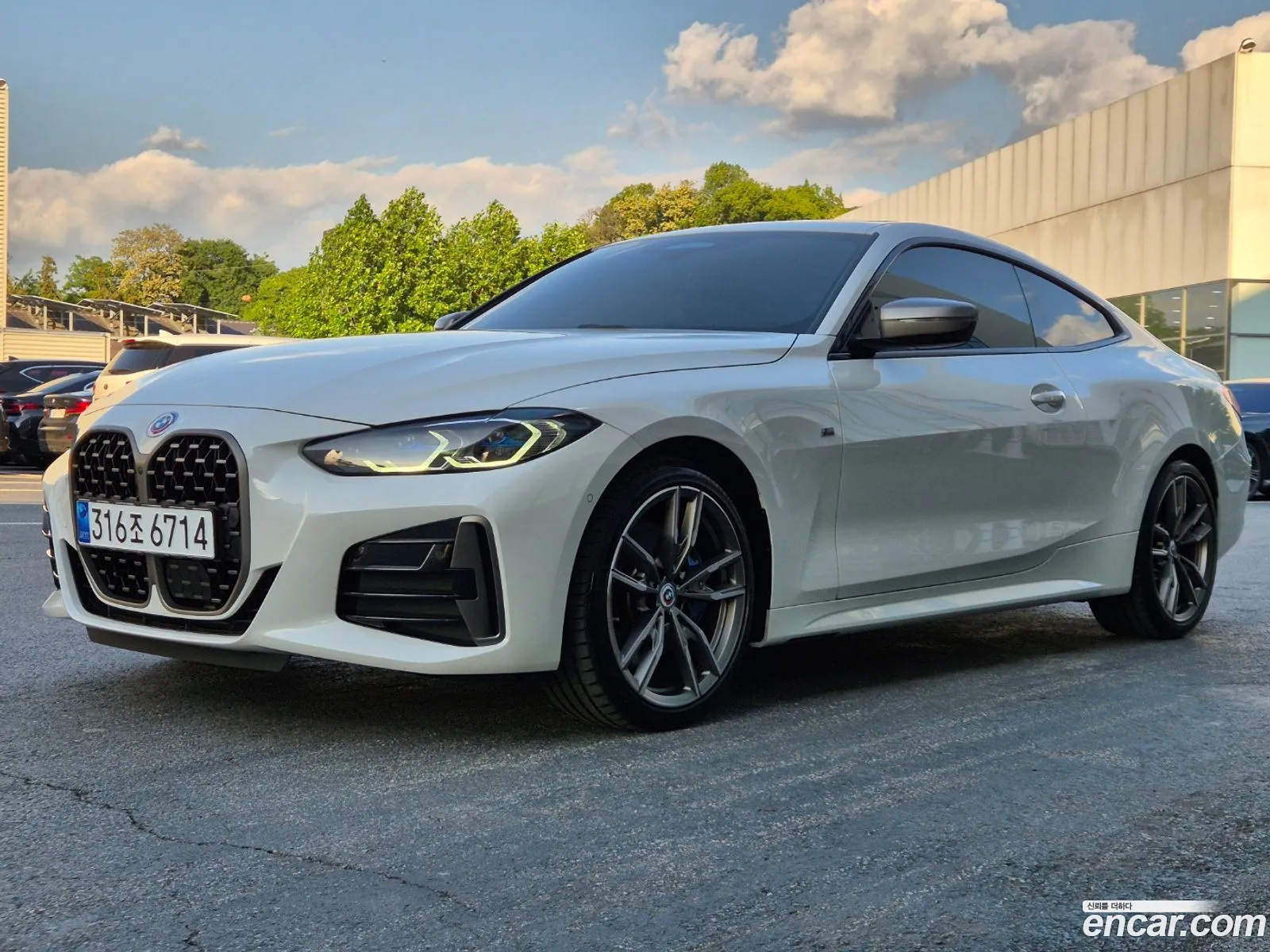 BMW 4Er M440I xDrive Coupe 2023 - фотография 15127344