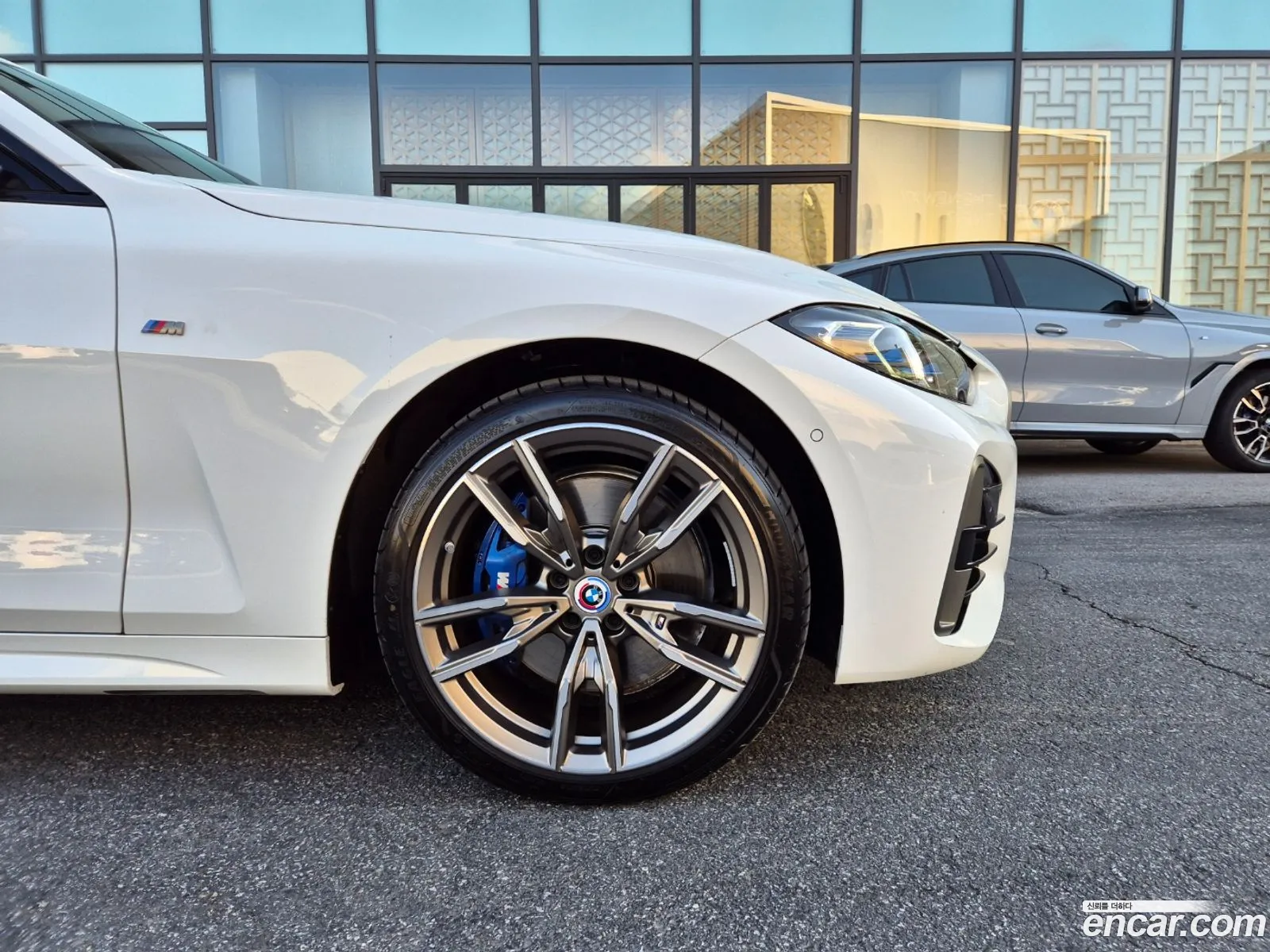 BMW 4Er M440I xDrive Coupe 2023 - фотография 15127348