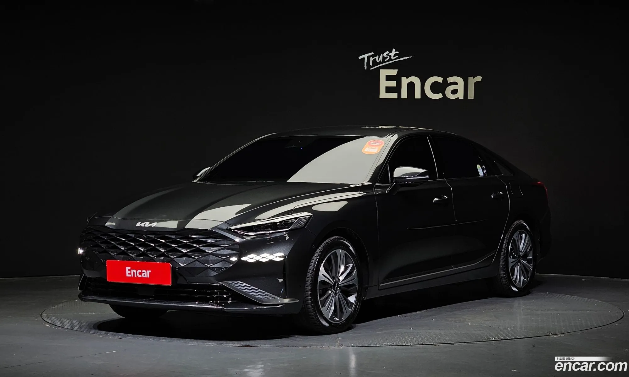 Kia K8 Signature Special 2024 - фотография 11408850
