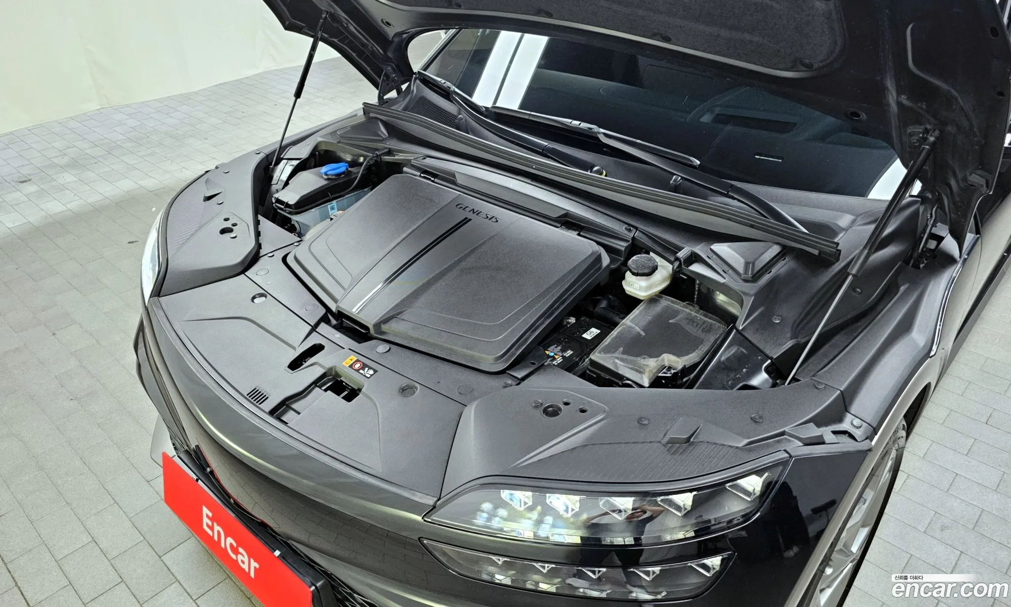 Genesis Gv60 Performance Awd 2022 - фотография 11827722