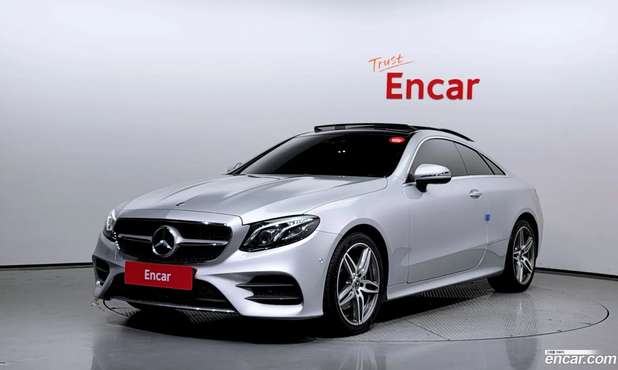 Mercedes-Benz E-Klasse E220D Coupe 2017 - фотография 19221440