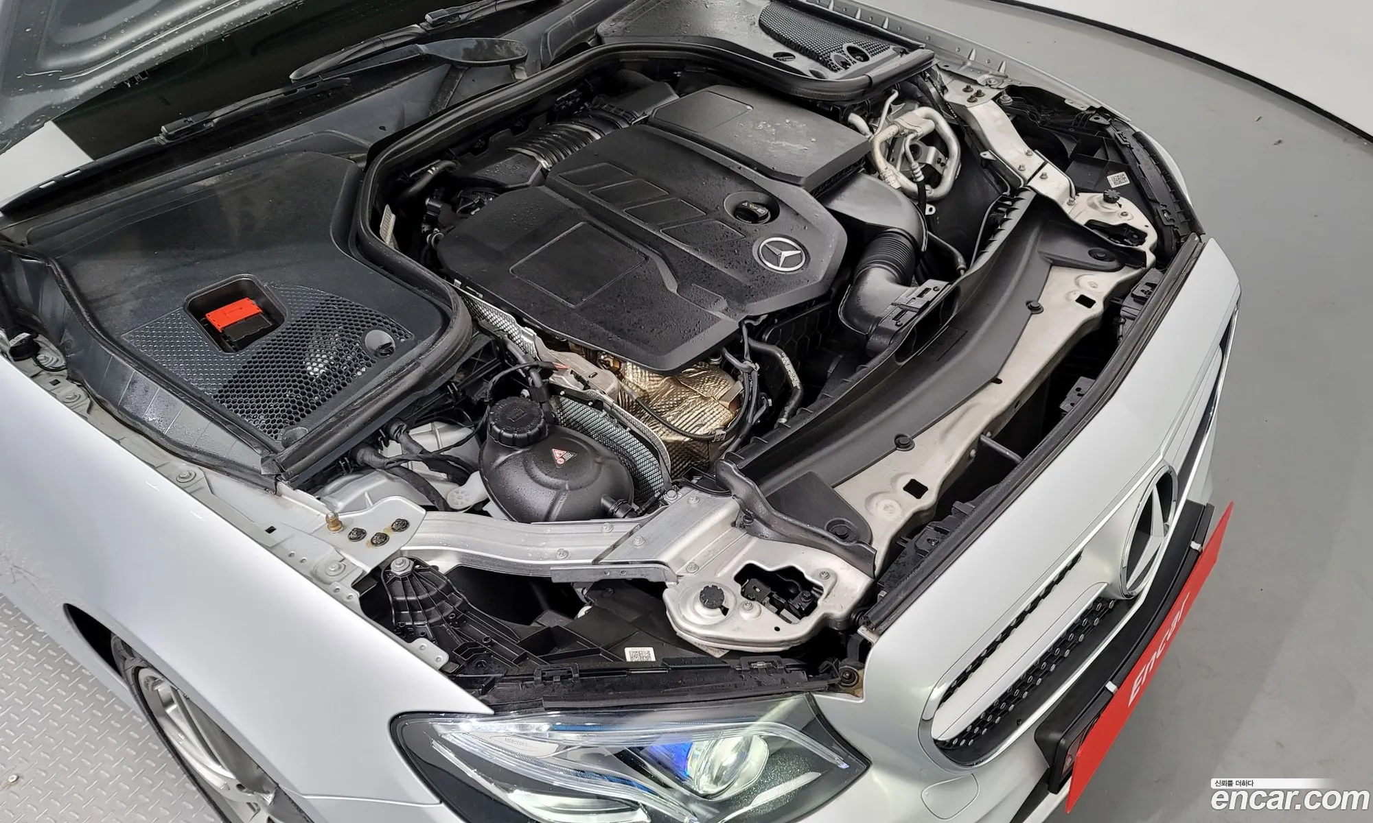 Mercedes-Benz E-Klasse E220D Coupe 2017 - фотография 19221445