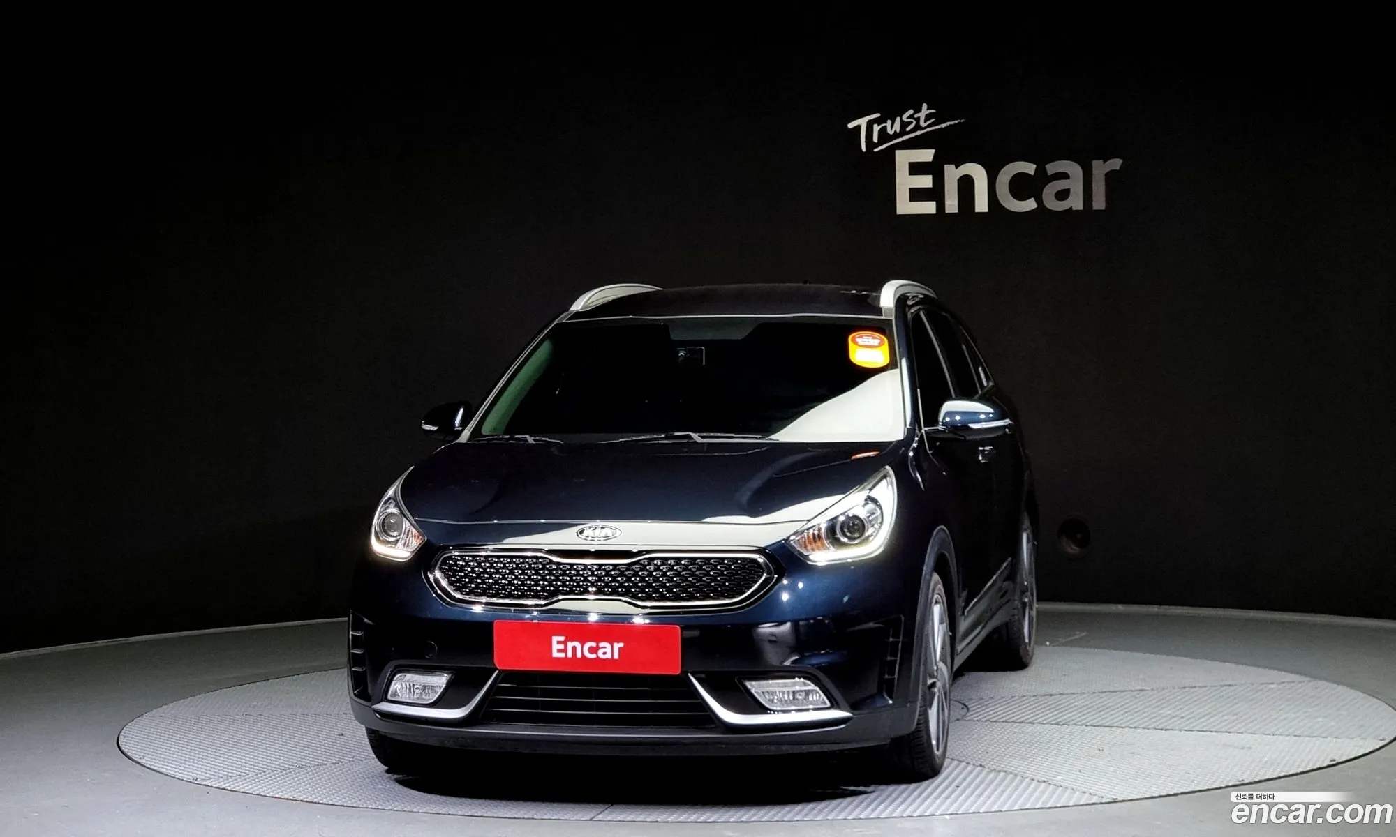 Kia Niro I Prestige 2017 - фотография 15975987