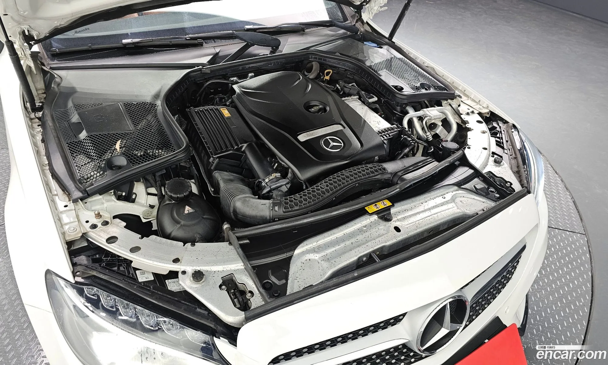 Mercedes-Benz C-Klasse Iv W205 C200 Cabriolet 2017 - фотография 12066296