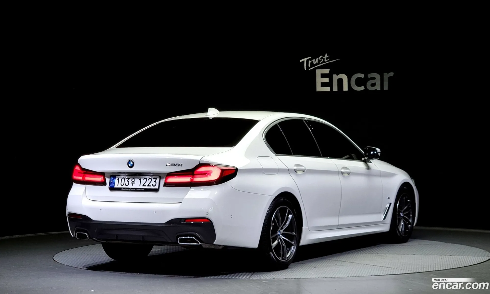 BMW 5Er 520I M Sports 2023 - фотография 84711