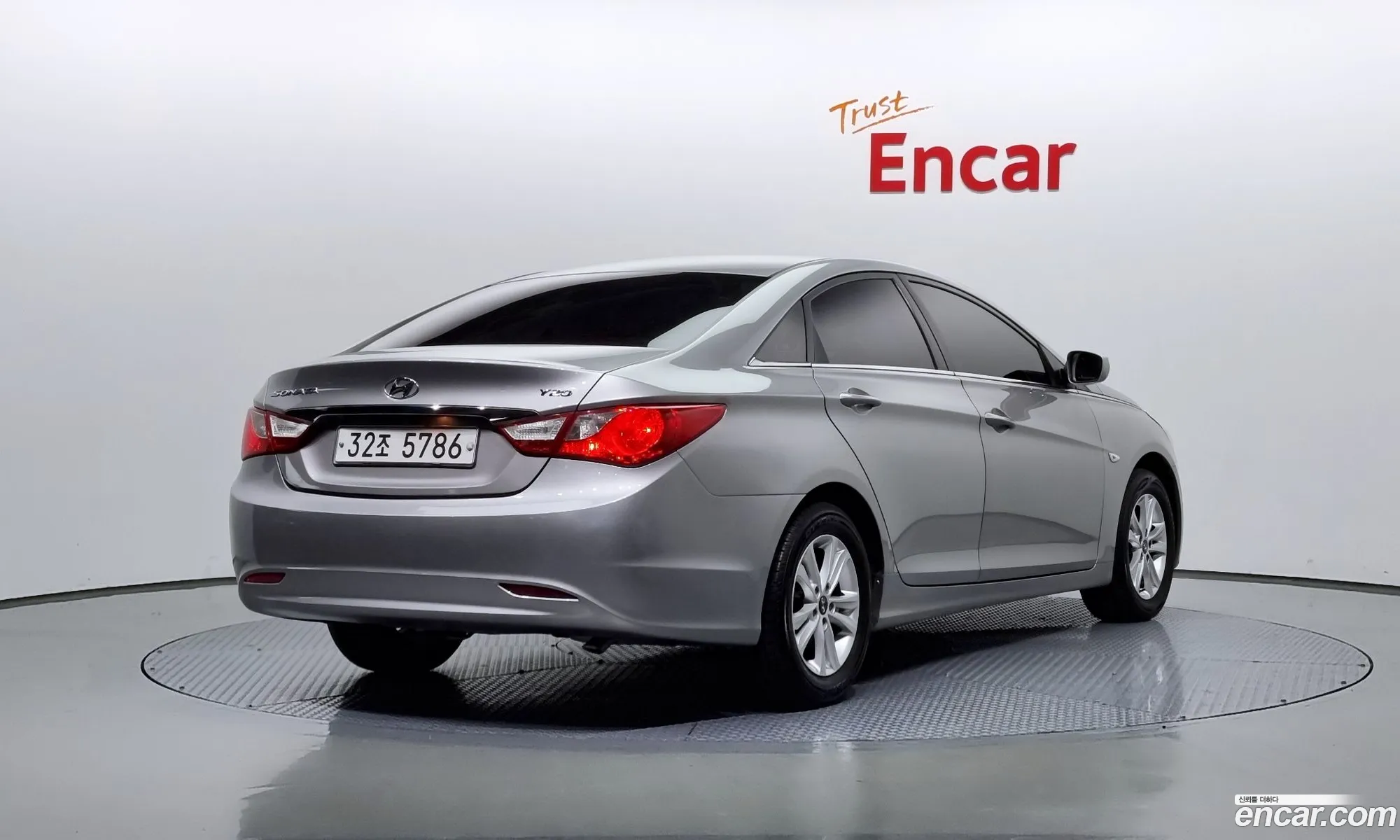 Hyundai Sonata Lpi Luxury 2011 - фотография 12836352