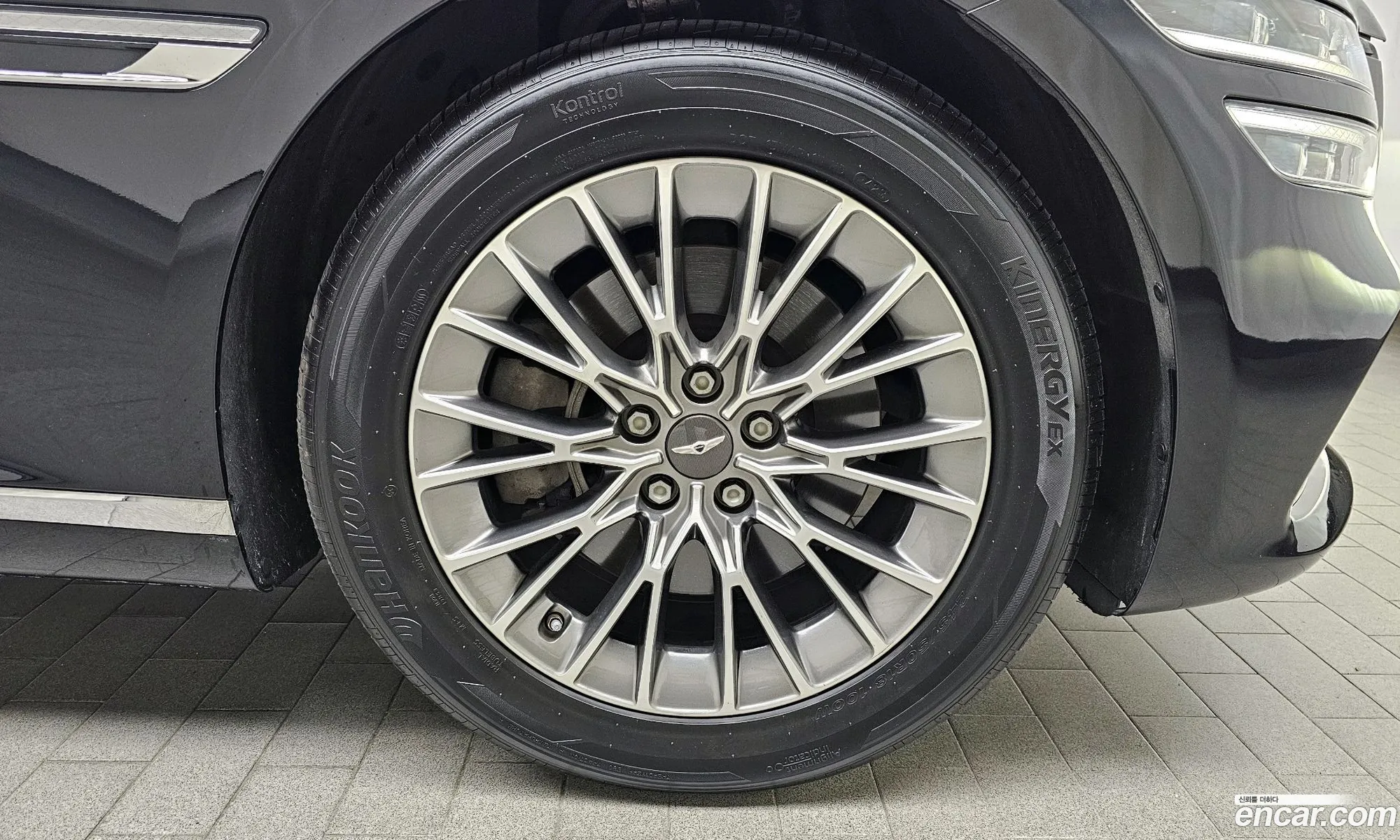 Genesis G80 Rg3 Gasoline 25 Turbo Awd - фотография 11827428