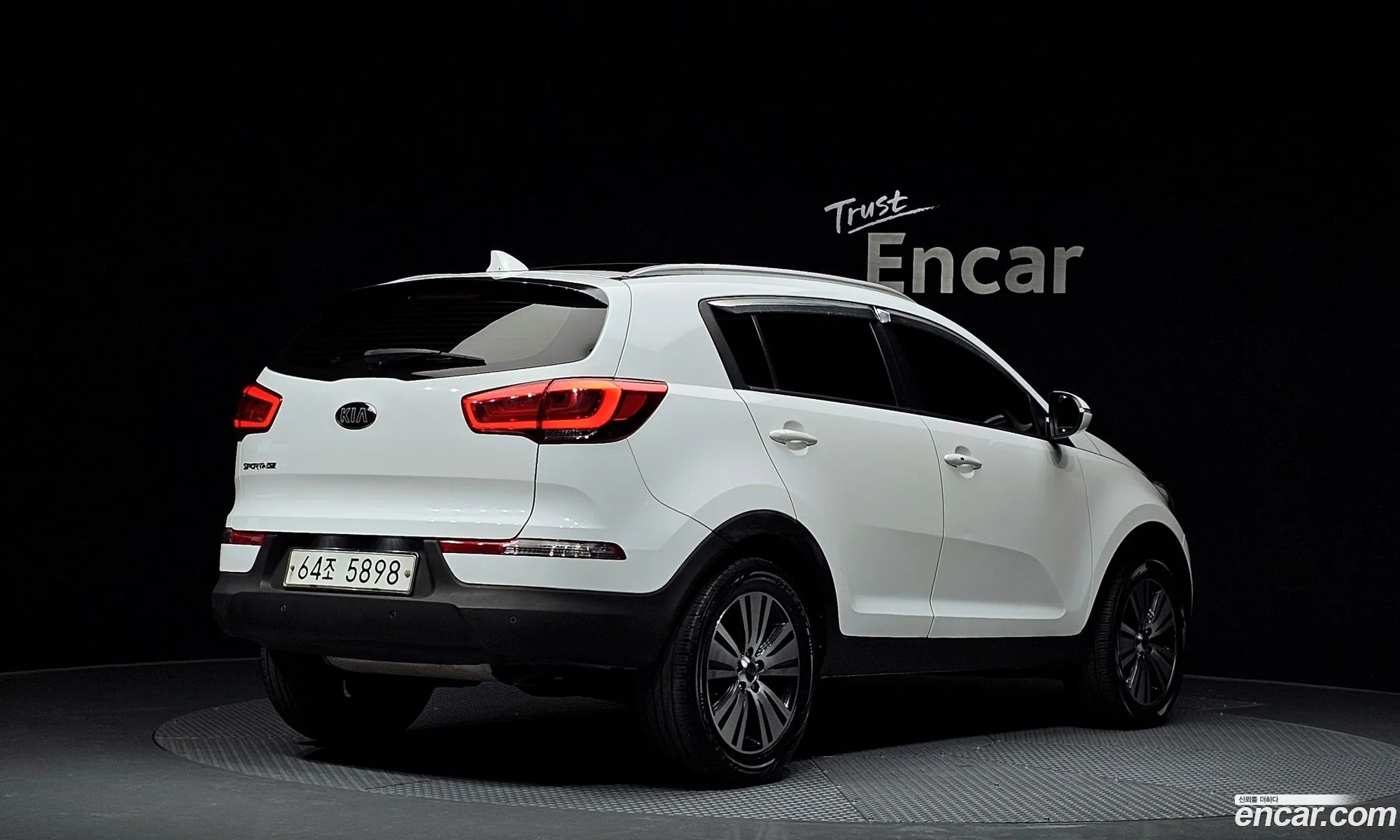 Kia Sportage Iii Diesel 2Wd Trendy 2014 - фотография 19671747