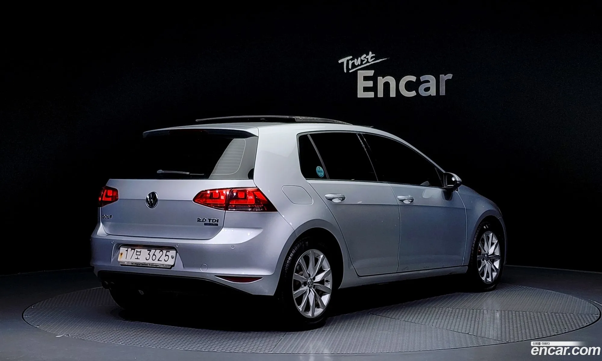 Volkswagen Golf Vii 20 Tdi 2014 - фотография 8020246