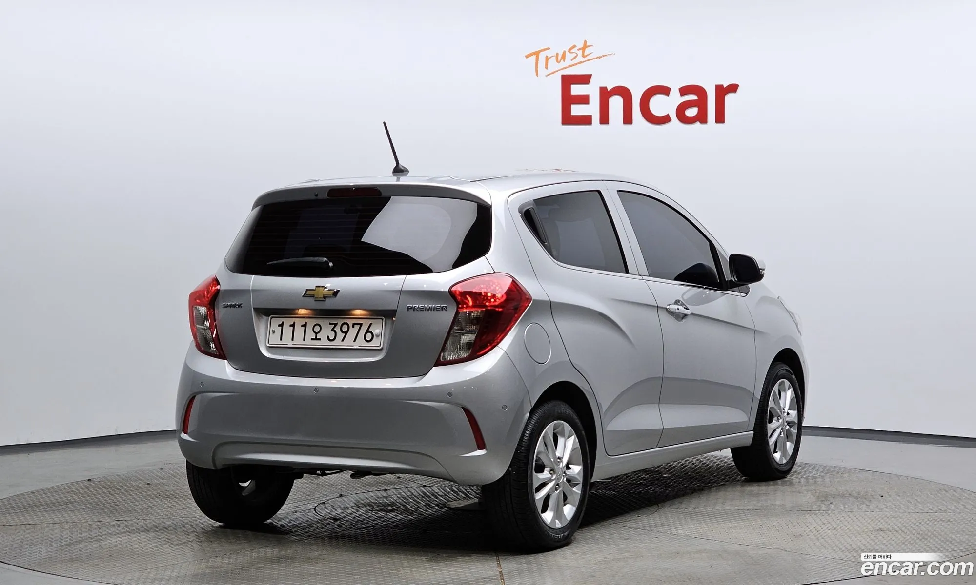Chevrolet Spark Iii M300 Premier 2021 - фотография 4798567