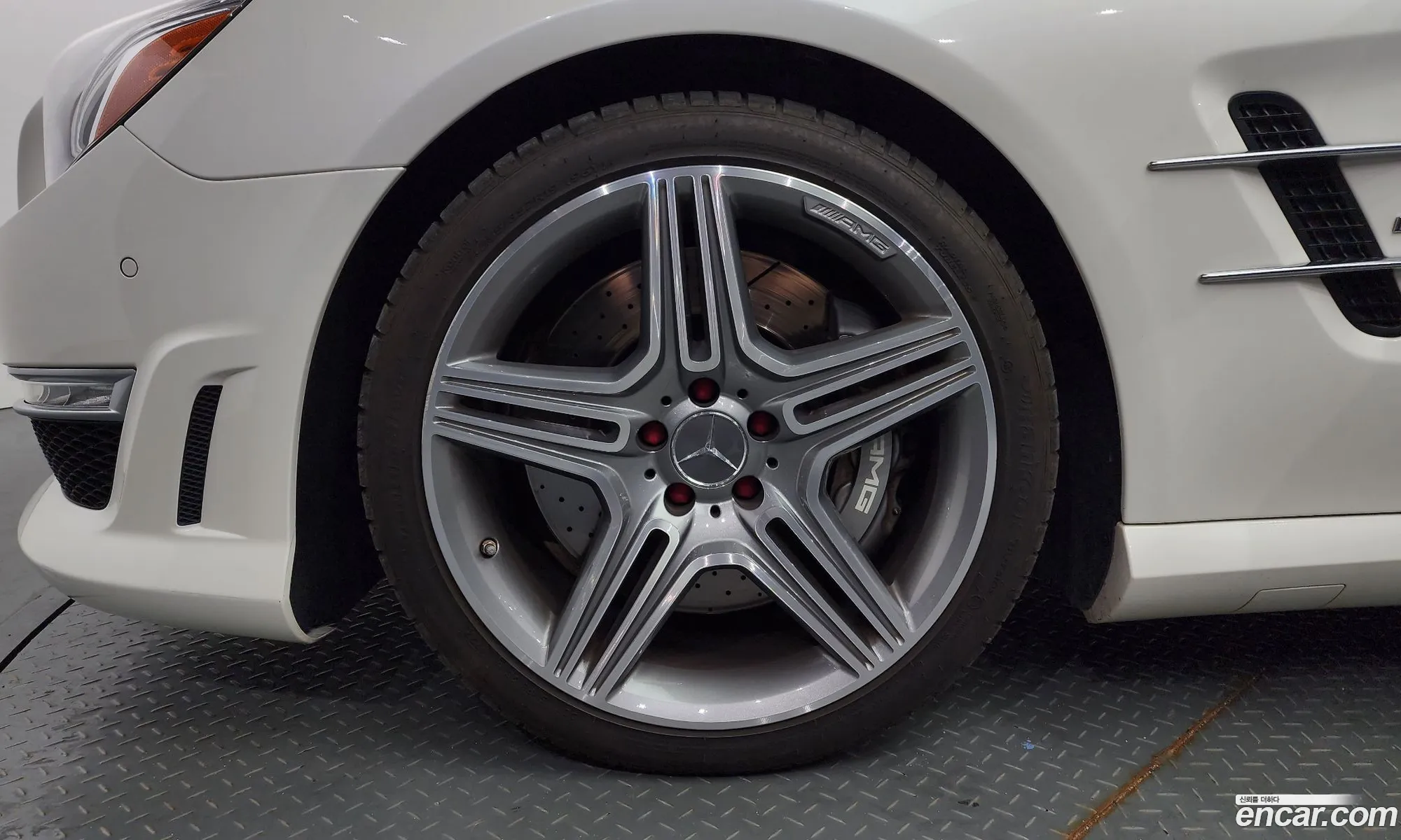 Mercedes-Benz Sl-Klasse Vi R231 Sl63 Amg 2013 - фотография 12476850