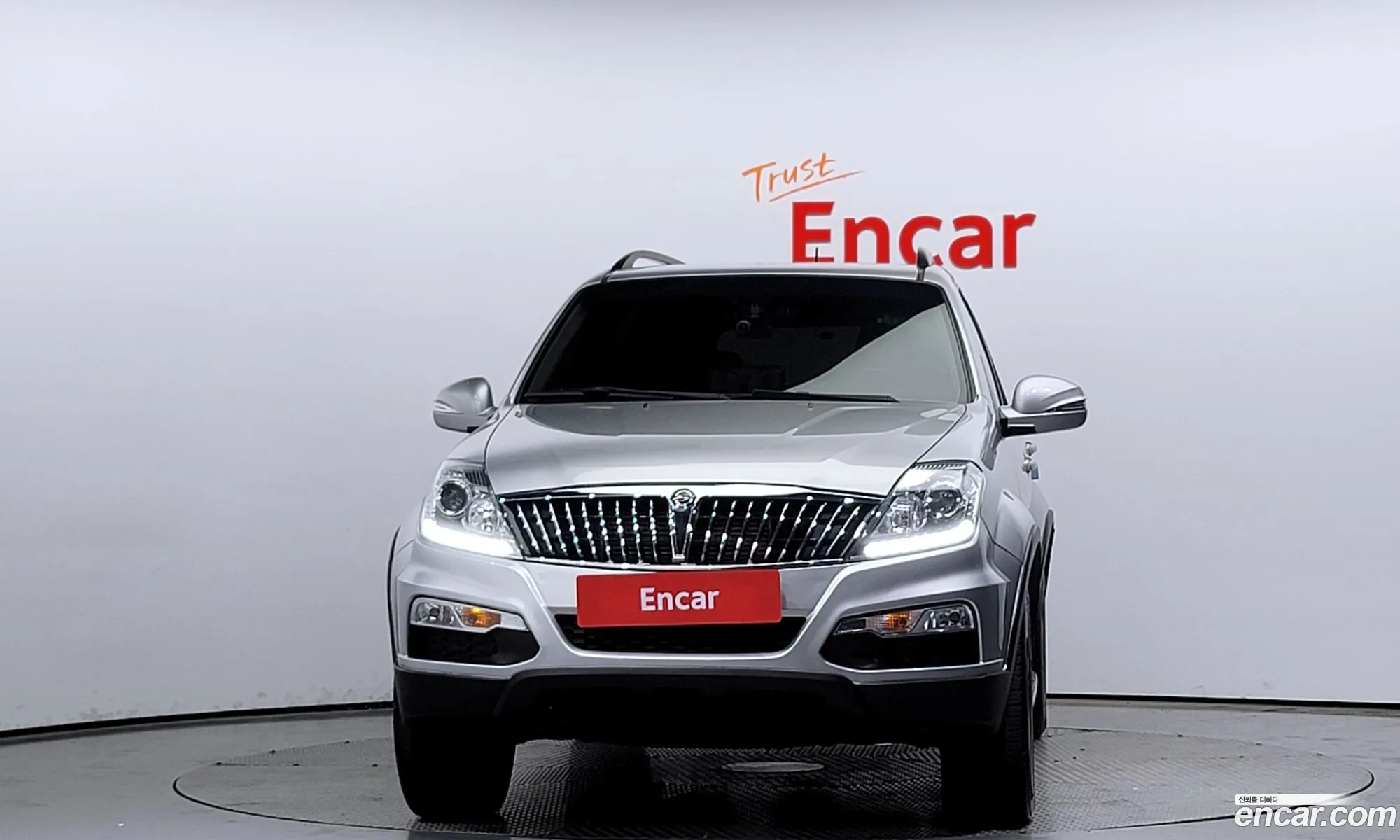 Ssangyong Rexton Iii 20 4Wd Rx7 2015 - фотография 15680026