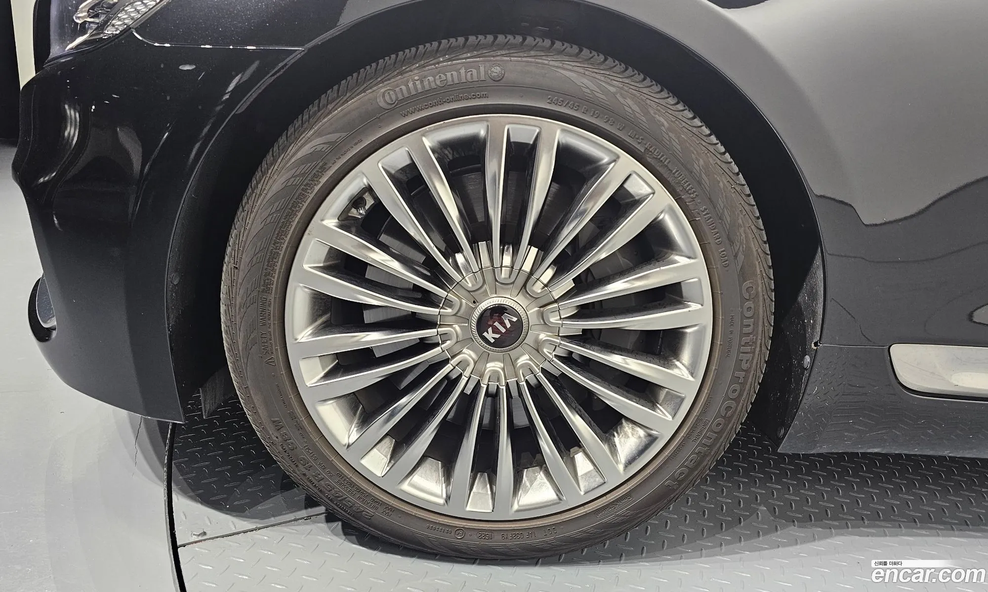 Kia K9 50 Gdi Awd 2019 - фотография 13019415