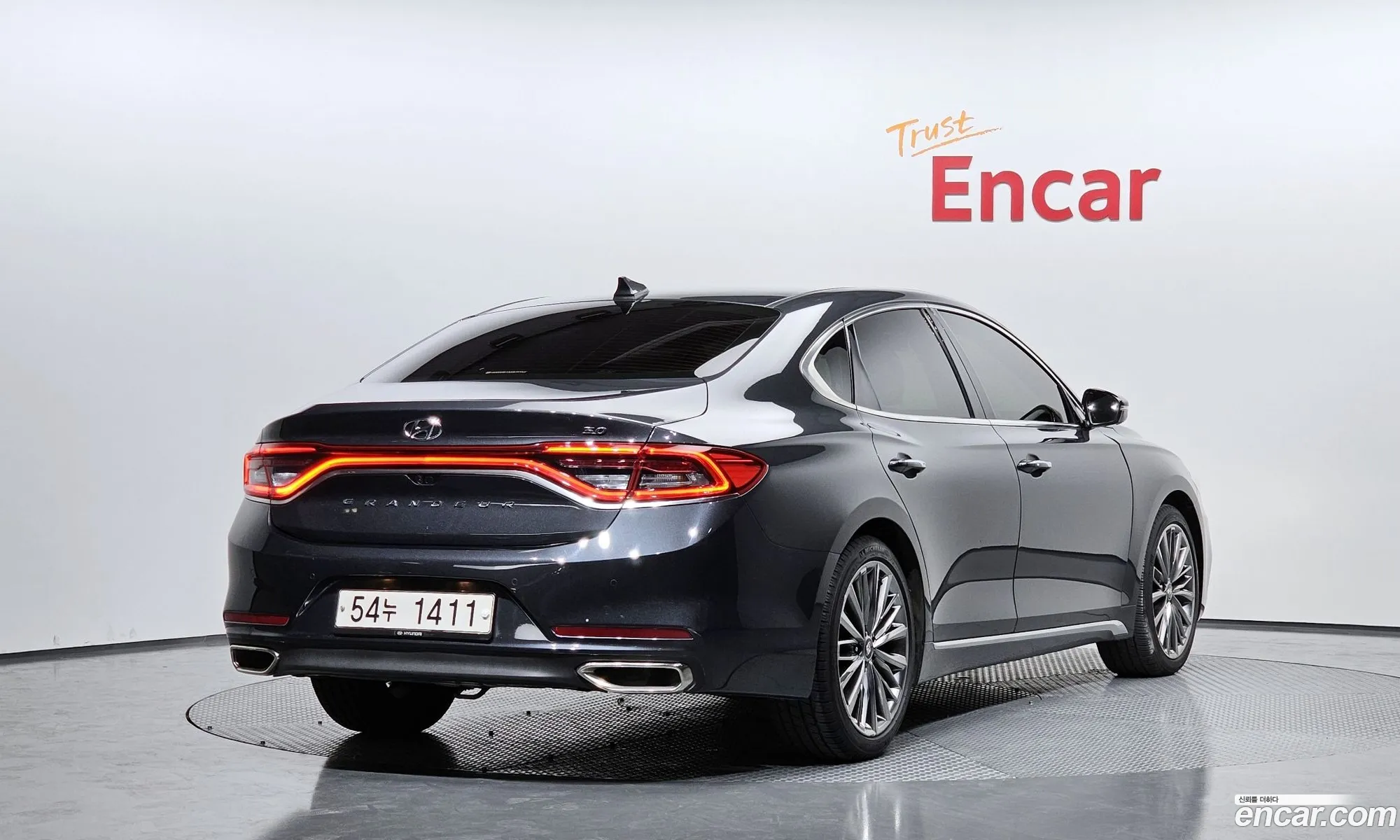 Hyundai Grandeur Vi 30 Exclusive 2018 - фотография 17263698