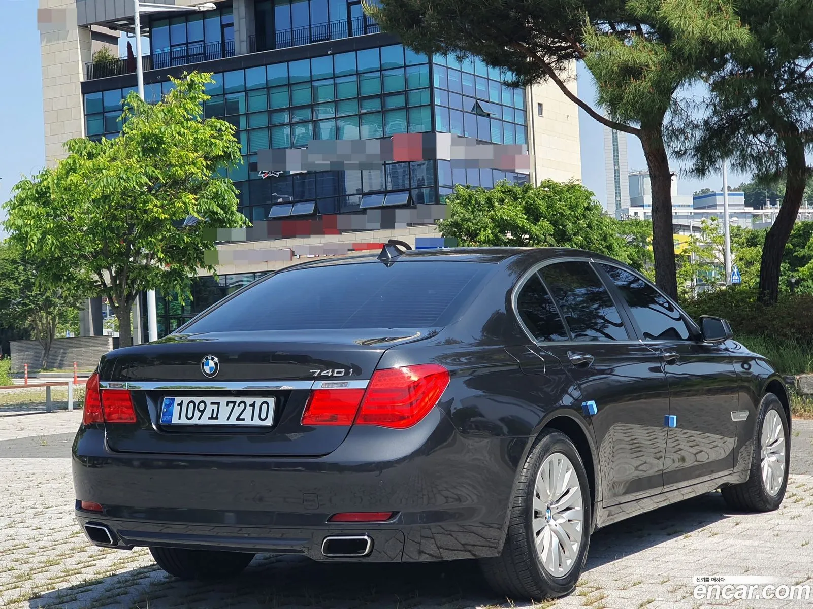 BMW 7Er V F01F02F04 740I 2010 - фотография 935456
