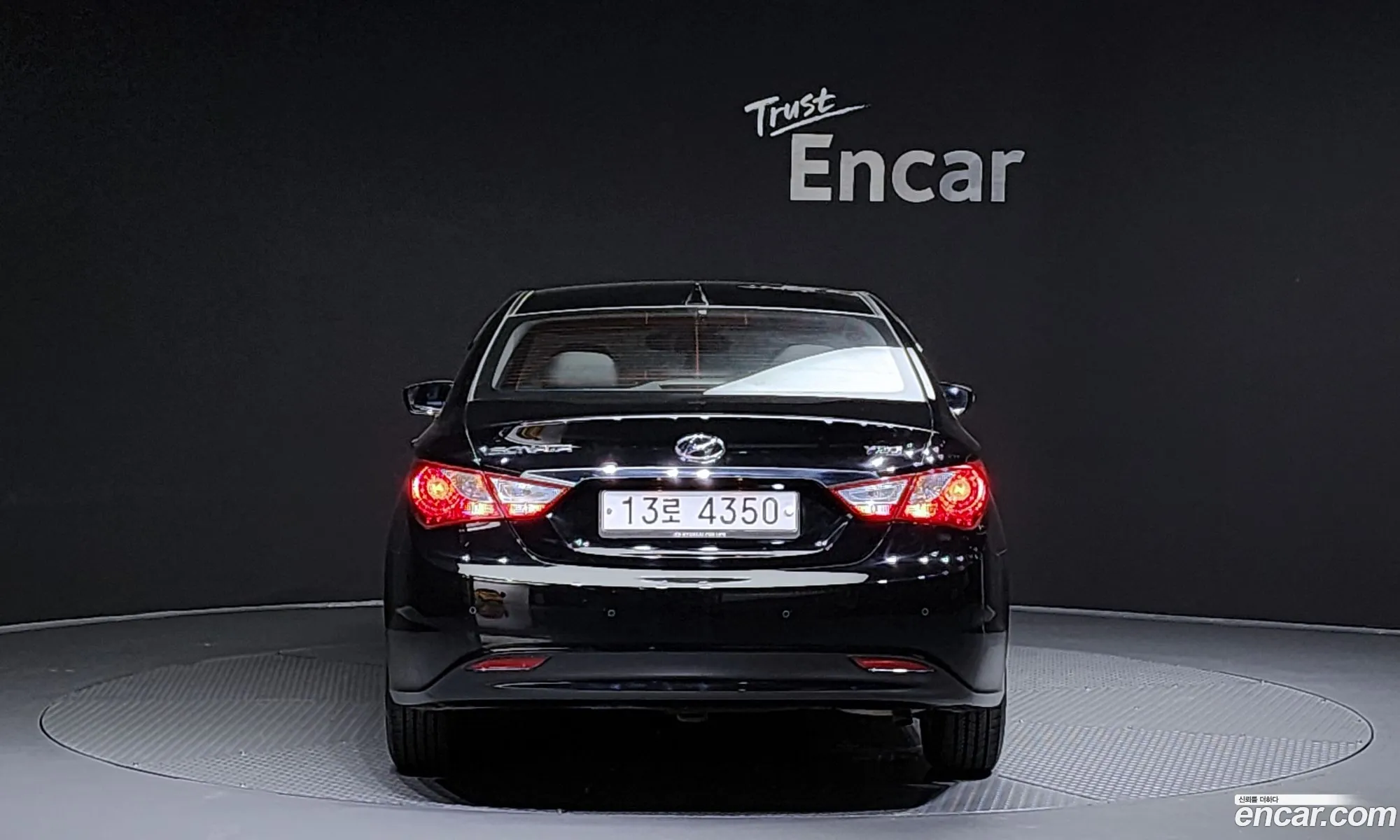 Hyundai Yf Sonata Y20 Premier Luxury Model - фотография 12126181