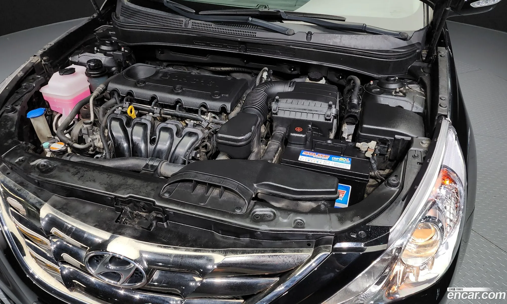 Hyundai Yf Sonata Y20 Premier Luxury Model - фотография 12126183