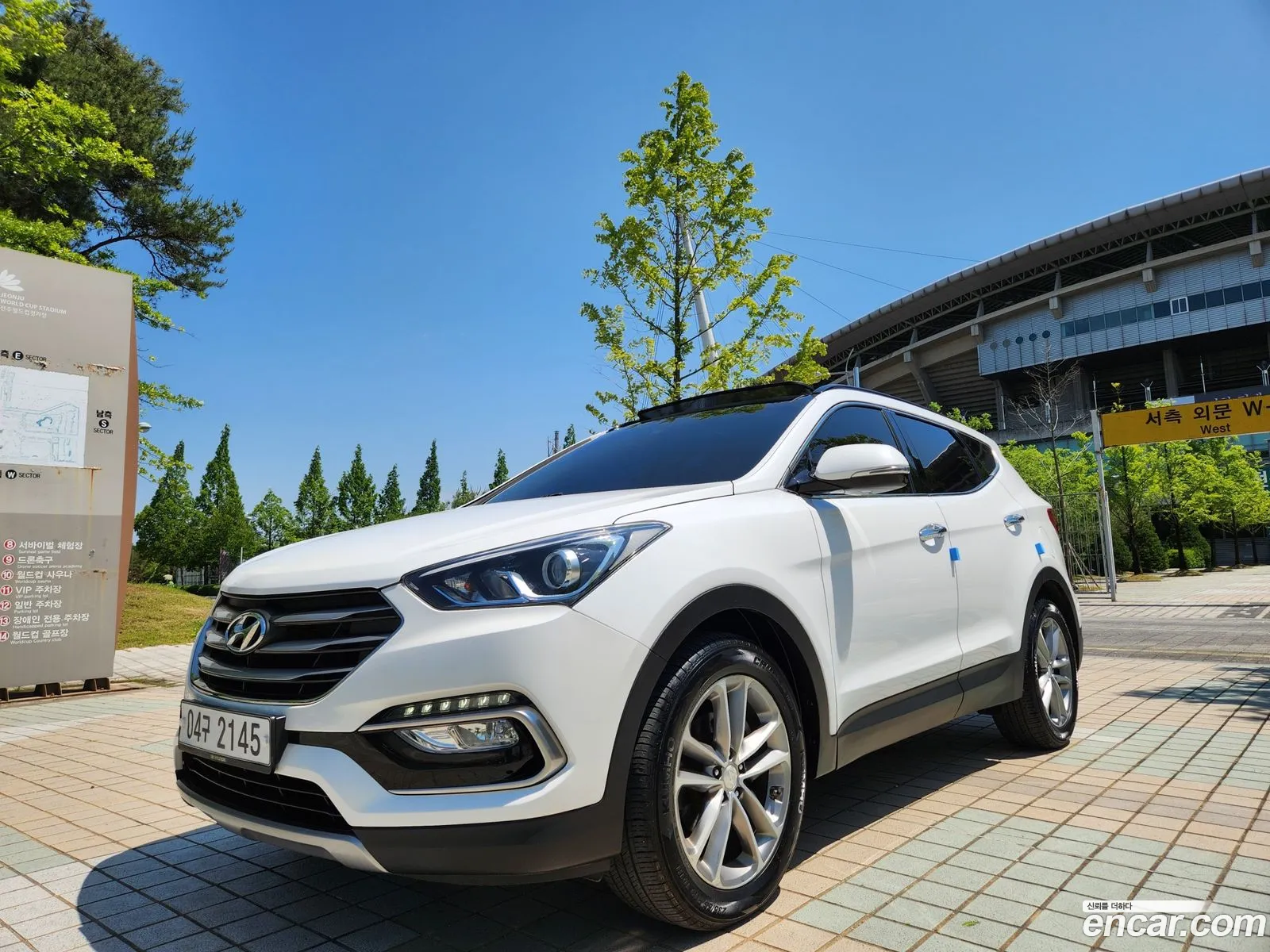 Hyundai Santa Fe Iii Diesel 20 2Wd 2017 - фотография 18330686