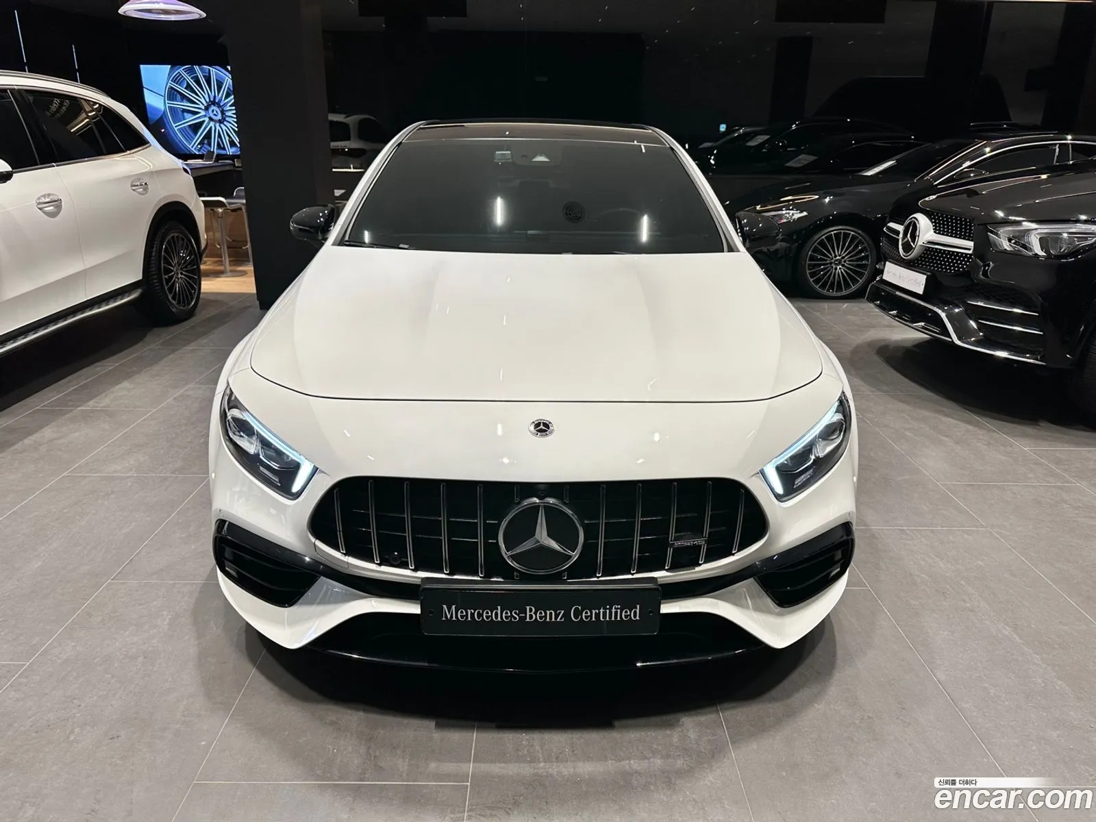 Mercedes-Benz A-Klasse Amg A45 4Matic Hatchback 2023 - фотография 13636335