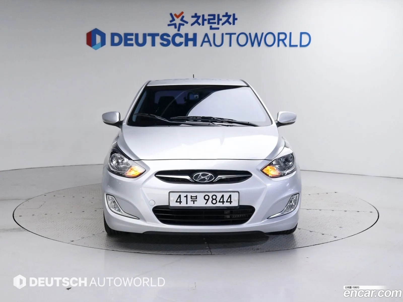 Hyundai Accent Diesel 16 Vgt Premier 2012 - фотография 16111283