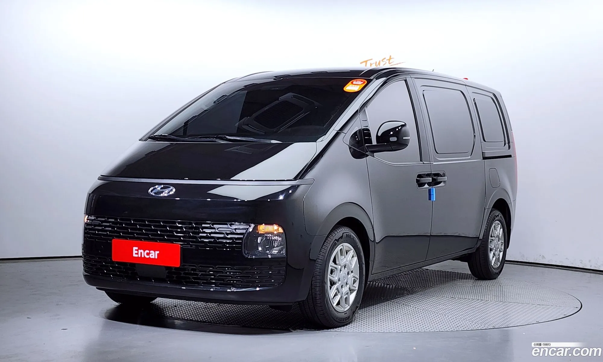 Hyundai Staria Cargo 3-Seater 2023 - фотография 12505436