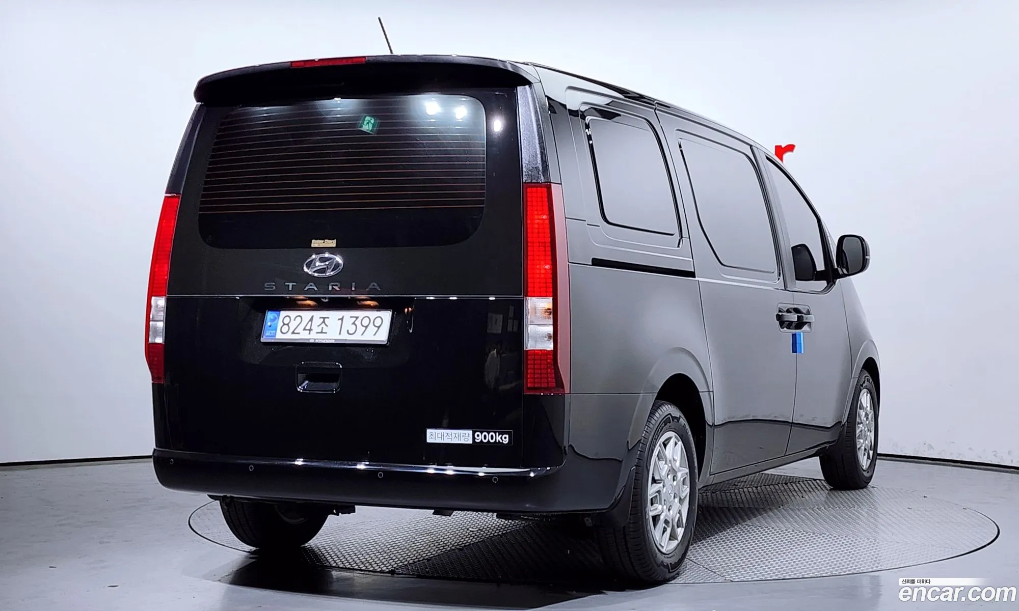 Hyundai Staria Cargo 3-Seater 2023 - фотография 12505437