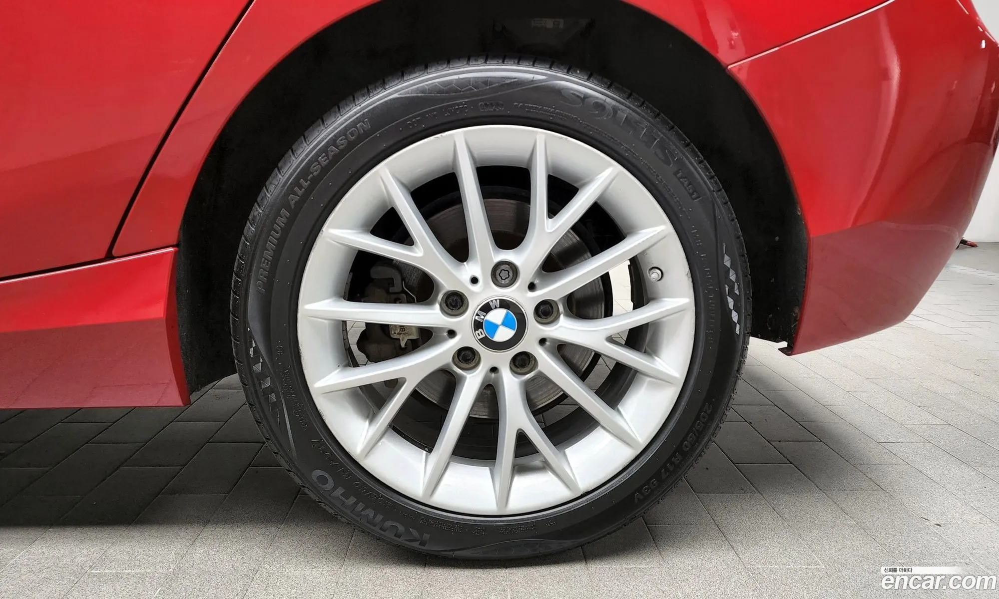 BMW 1Er Ii F20F21 118D Sport 5 Door 2015 - фотография 4604611
