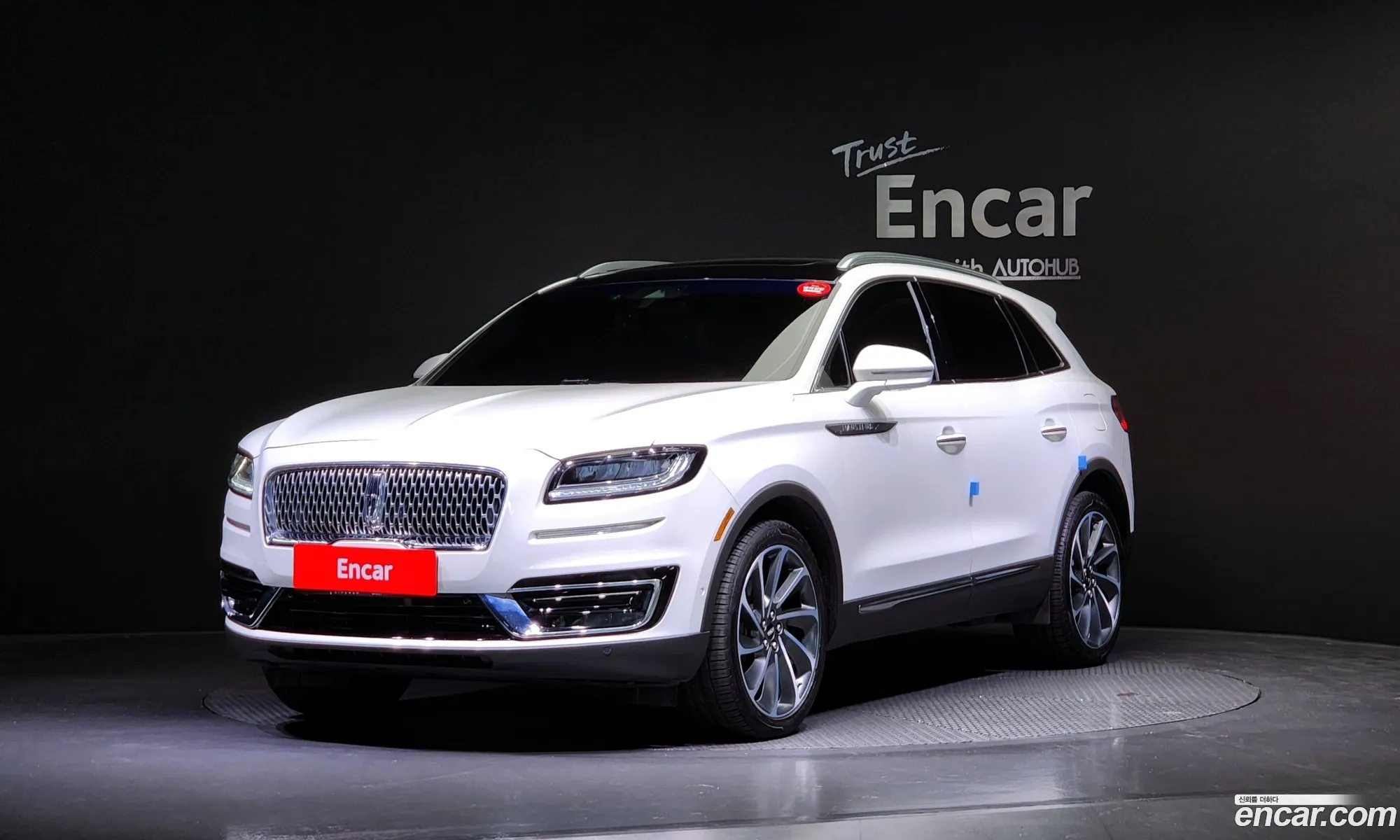 Lincoln Nautilus I 27 202A Awd 2020 - фотография 3499511