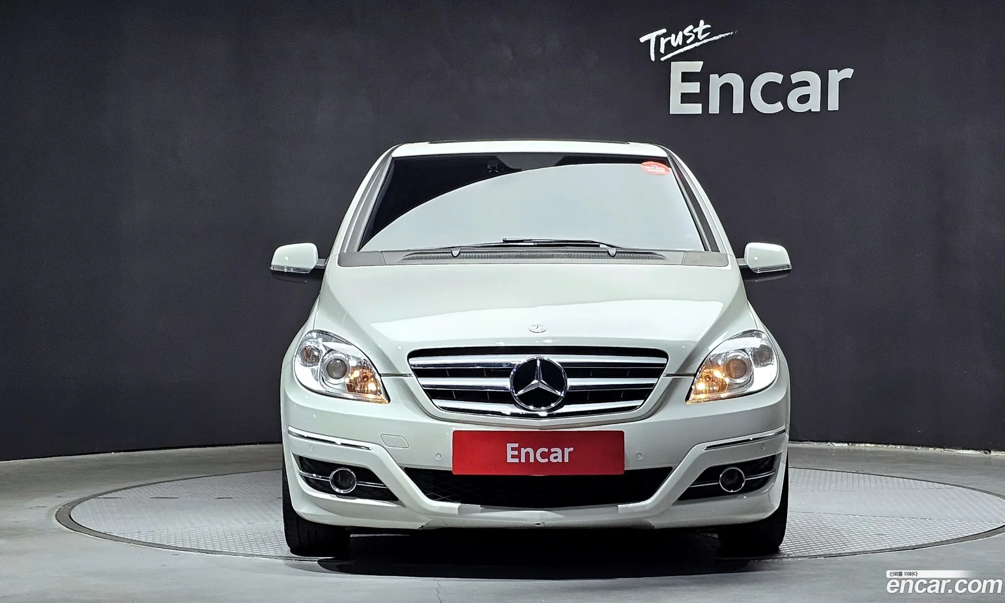 Mercedes-Benz B-Klasse B200 2011 - фотография 12569978