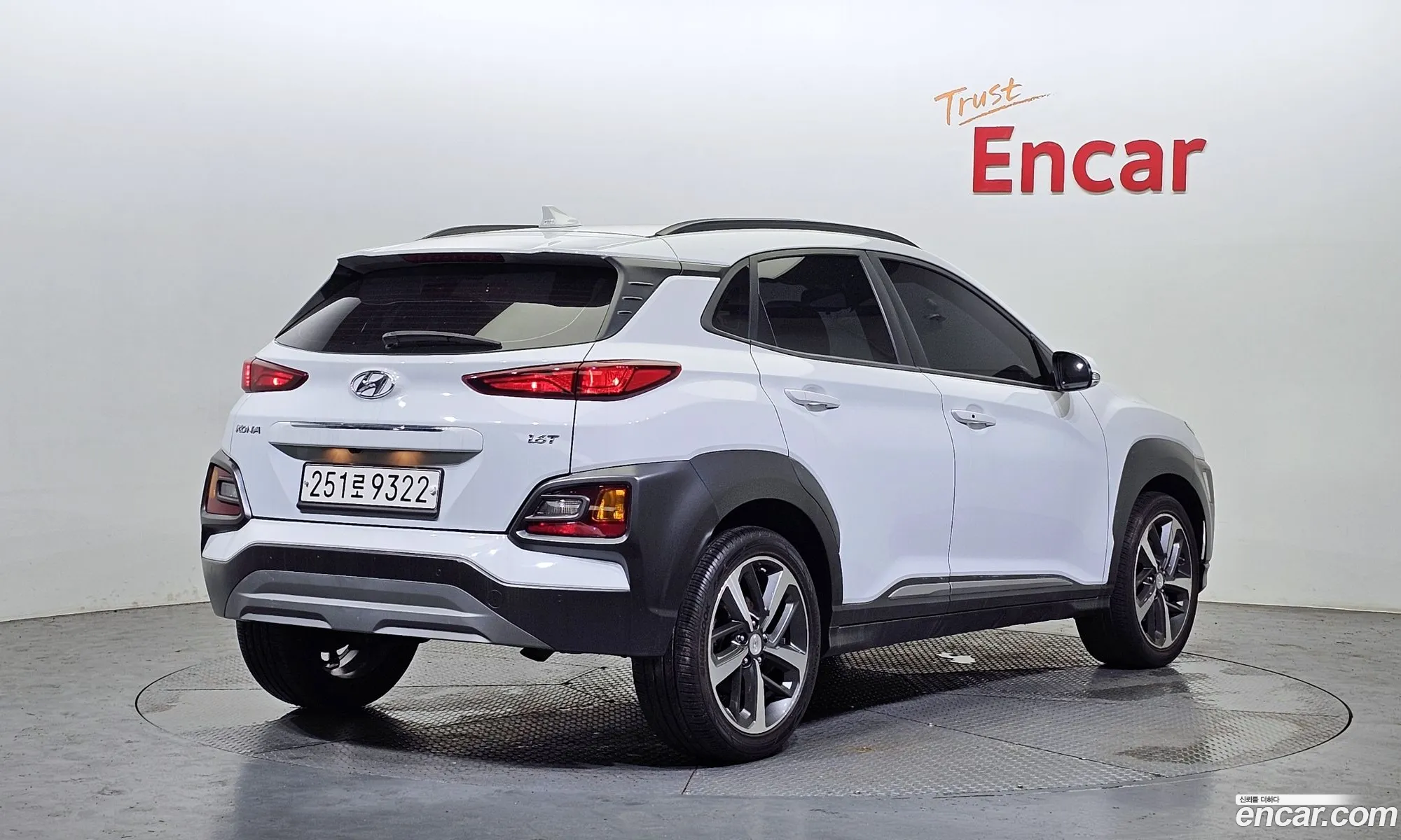 Hyundai Kona I 16 Turbo 2Wd 2019 - фотография 19377653