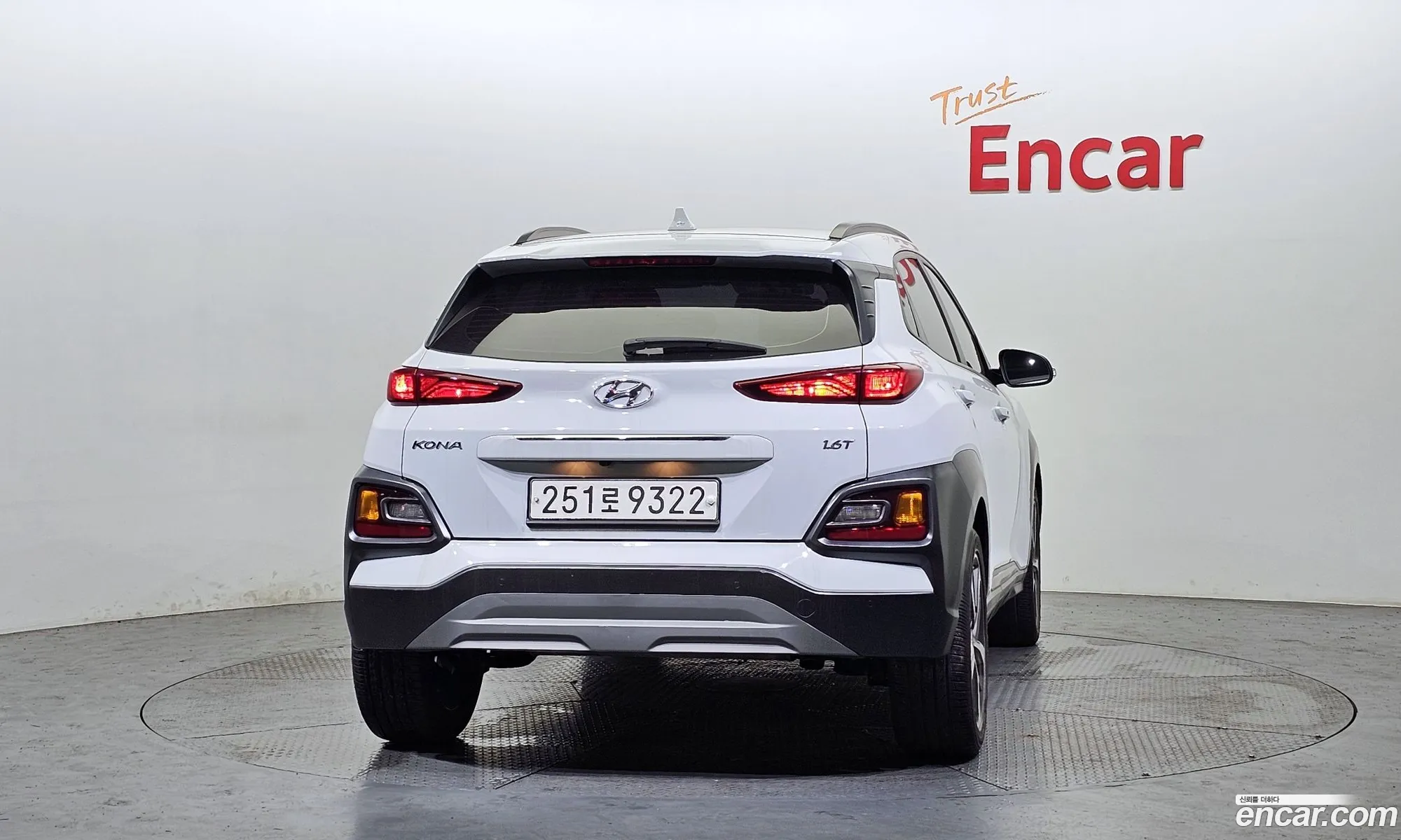 Hyundai Kona I 16 Turbo 2Wd 2019 - фотография 19377655