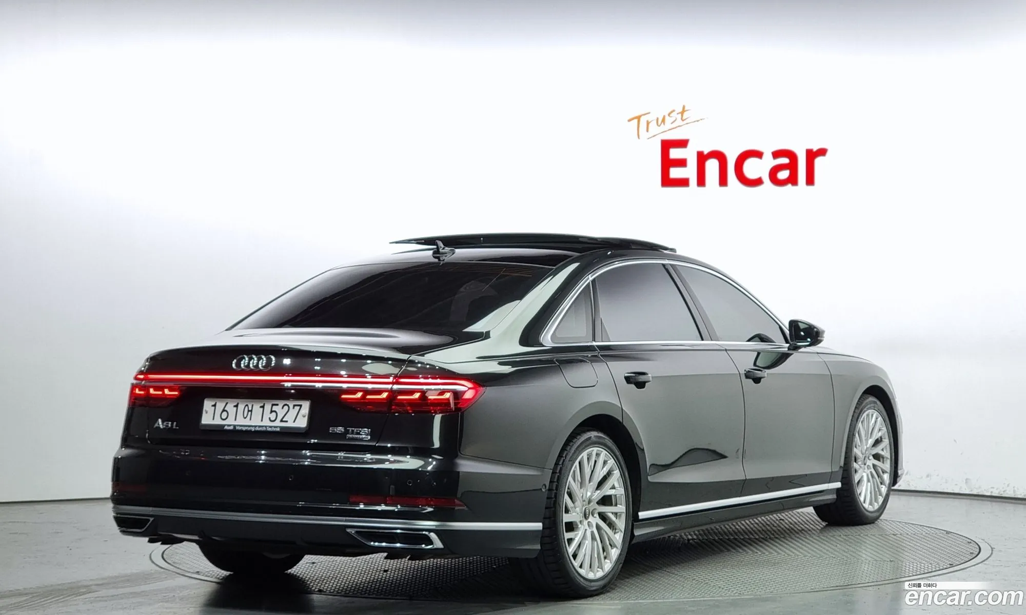 Audi A8 D5 55 Tfsi Quattro Lwb - фотография 4683907