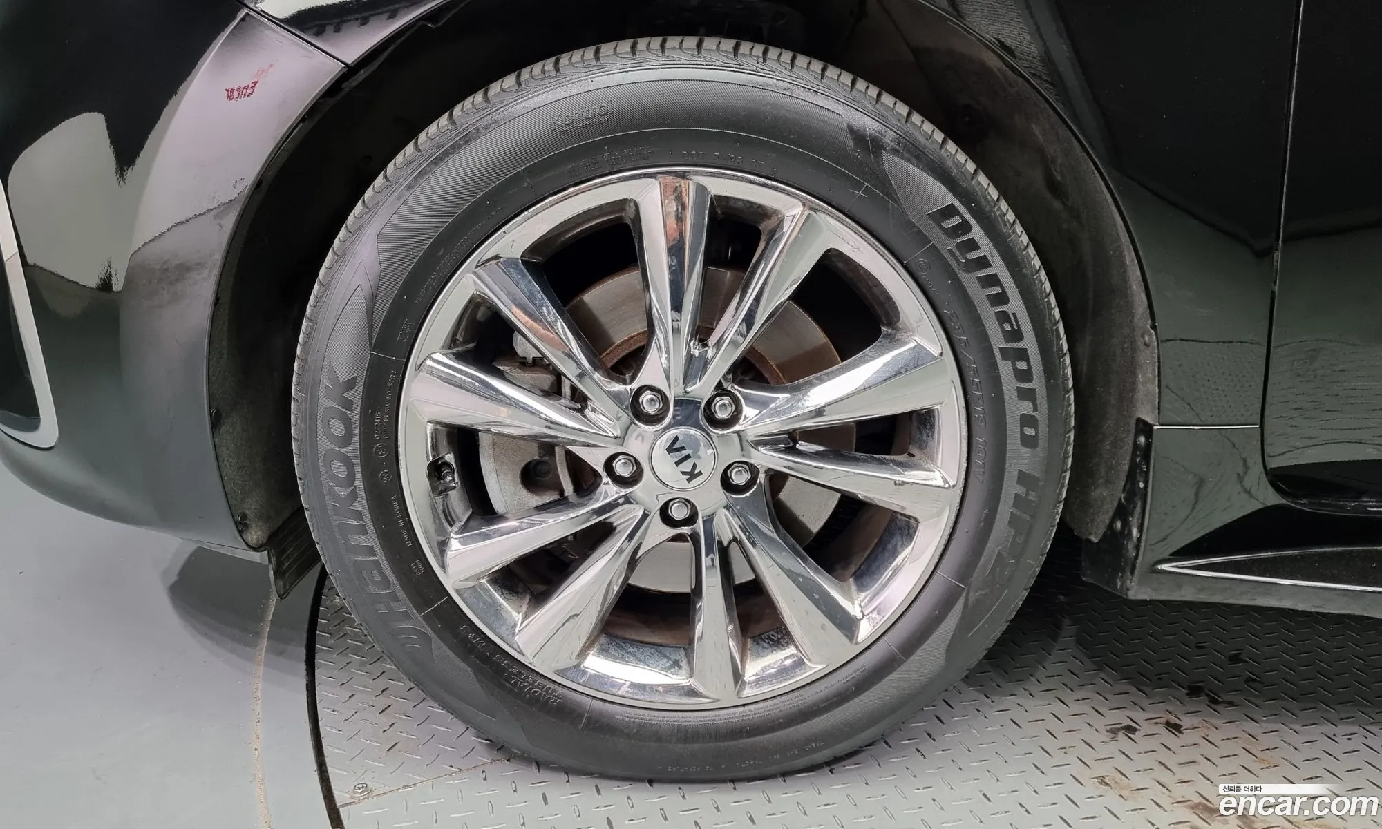Kia The New Carnival 9-Seater Prestige - фотография 11823590