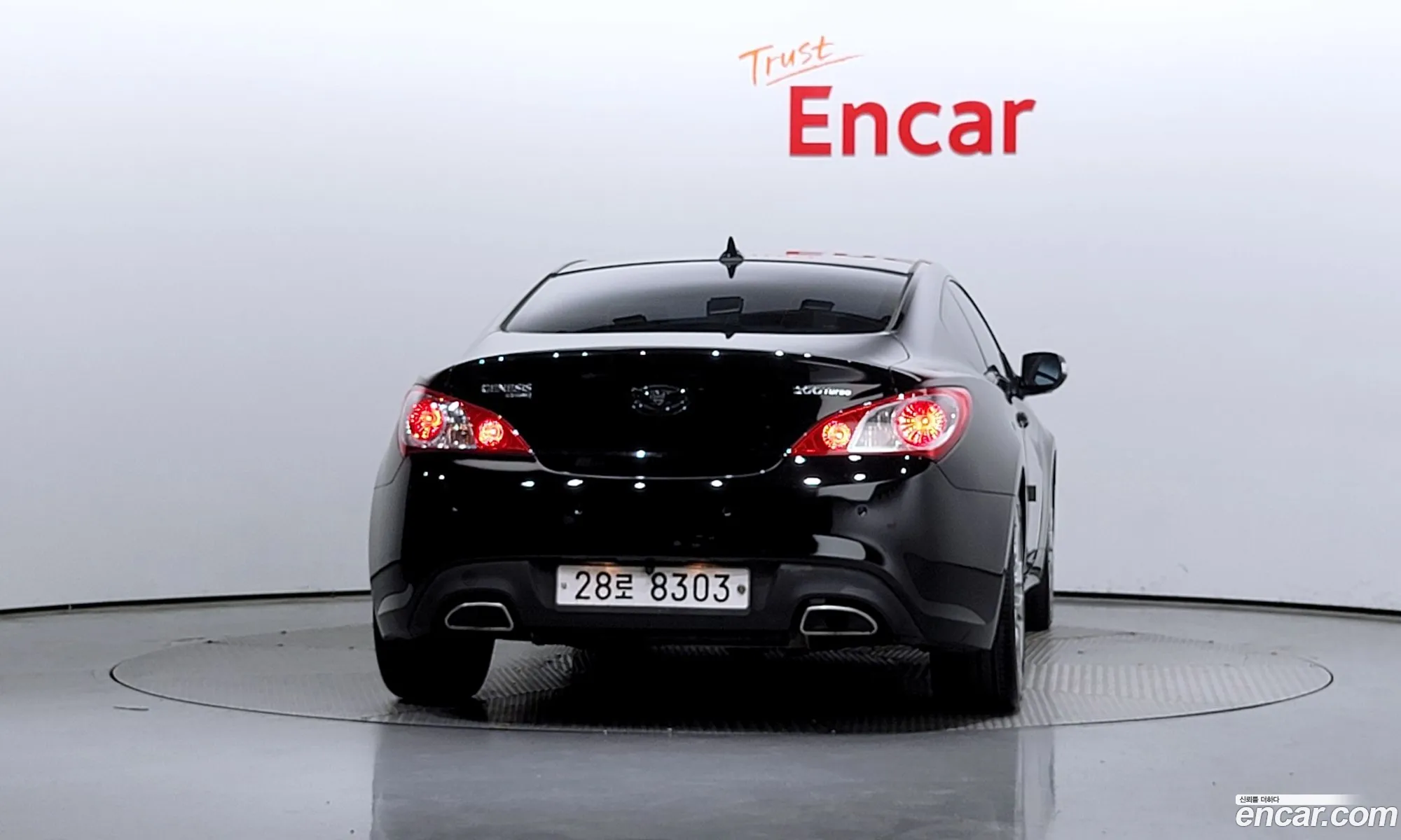 Hyundai Genesis I 200 Turbo D 2012 - фотография 18181556