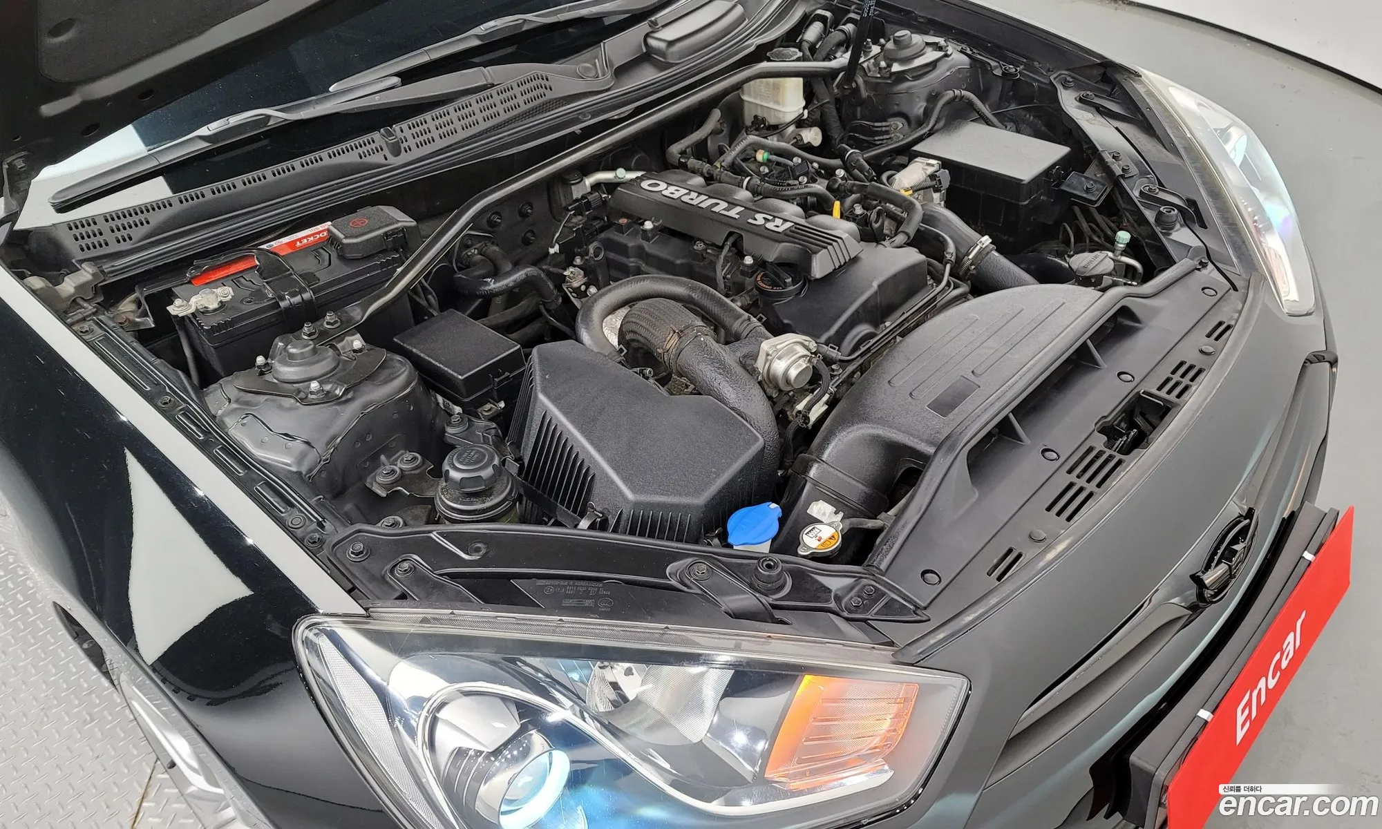 Hyundai Genesis I 200 Turbo D 2012 - фотография 18181558