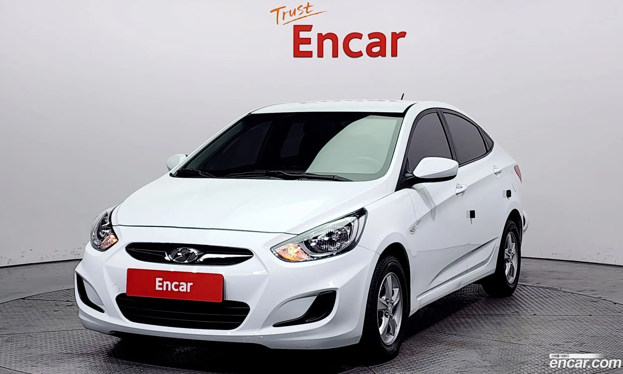 Hyundai Accent Iv Diesel 16 Vgt Smart 2015 - фотография 11791759