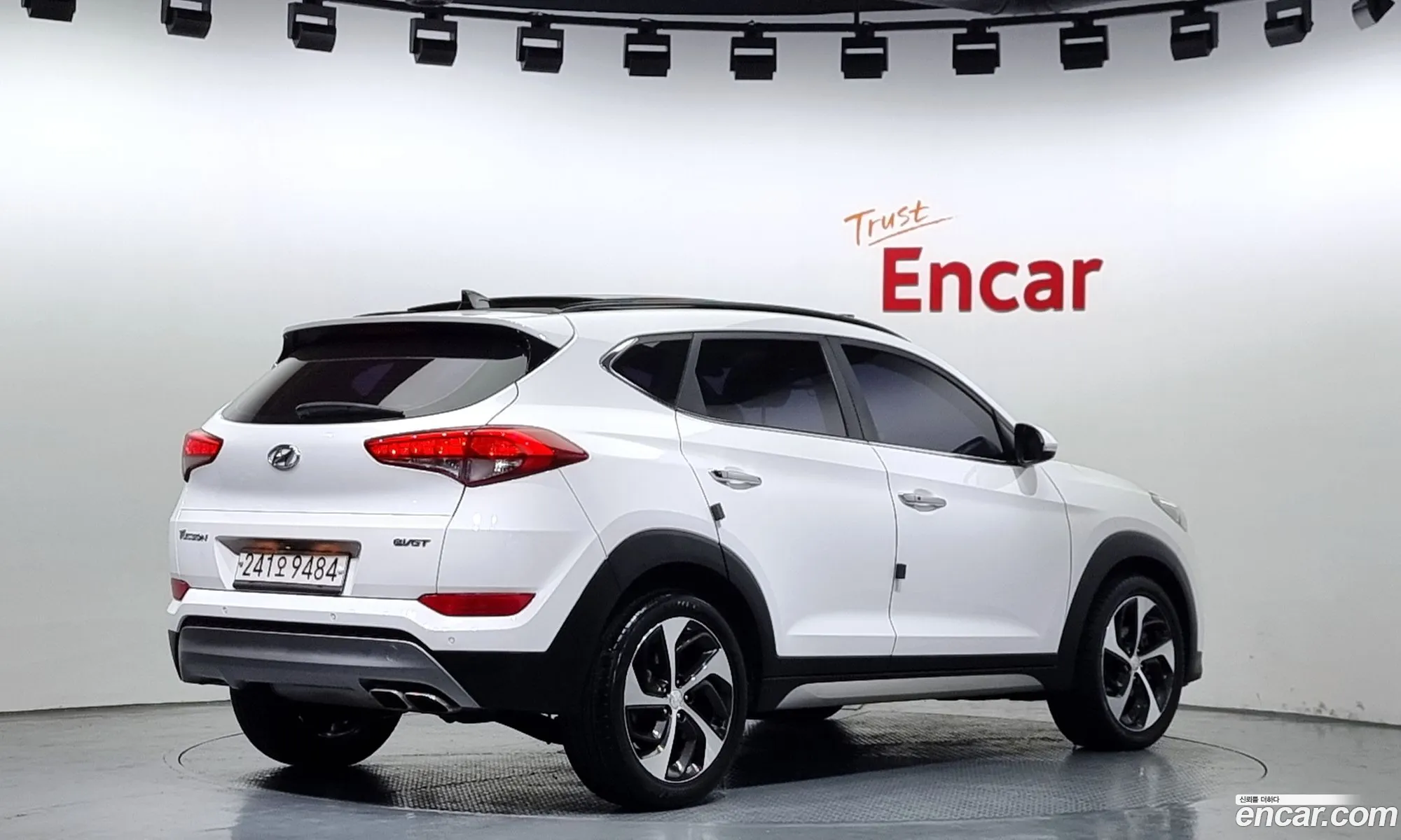 Hyundai Tucson Iii Diesel 20 2Wd 2017 - фотография 19289500