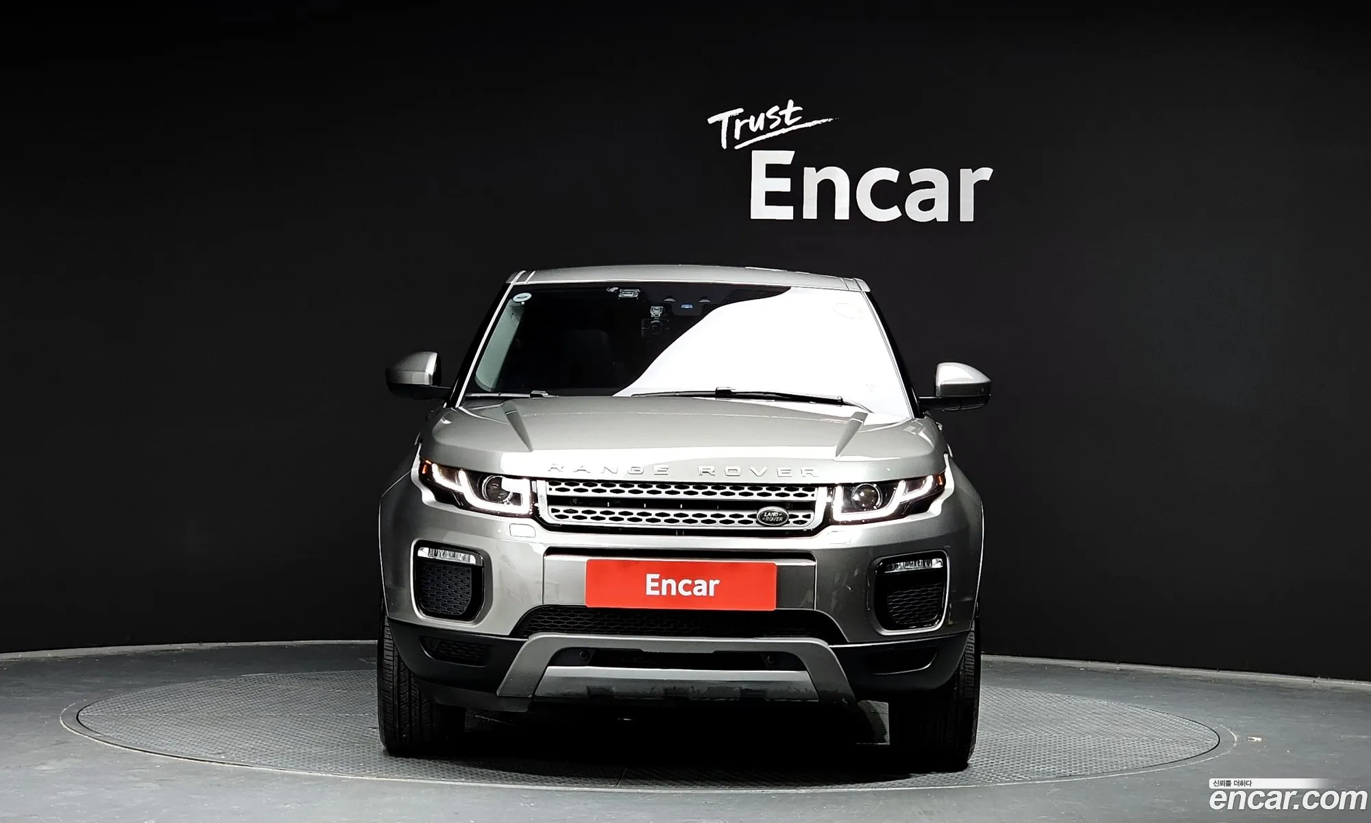 Land Rover Range Rover Evoque Ii 20 Td4 Se 2019 - фотография 3530842