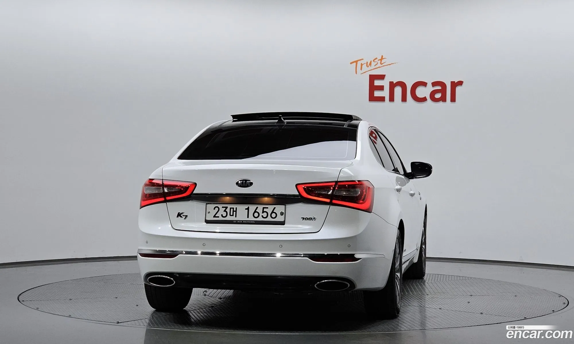 Kia K7 Vg I 700H Prestige 2015 - фотография 19510994